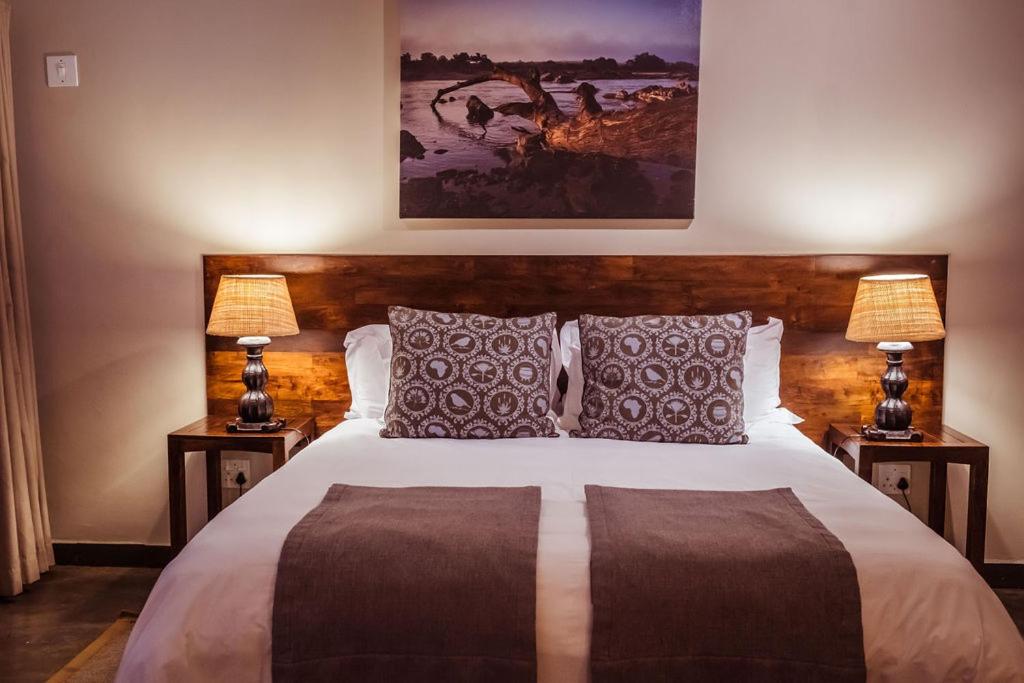 Deluxe King Room photo 1