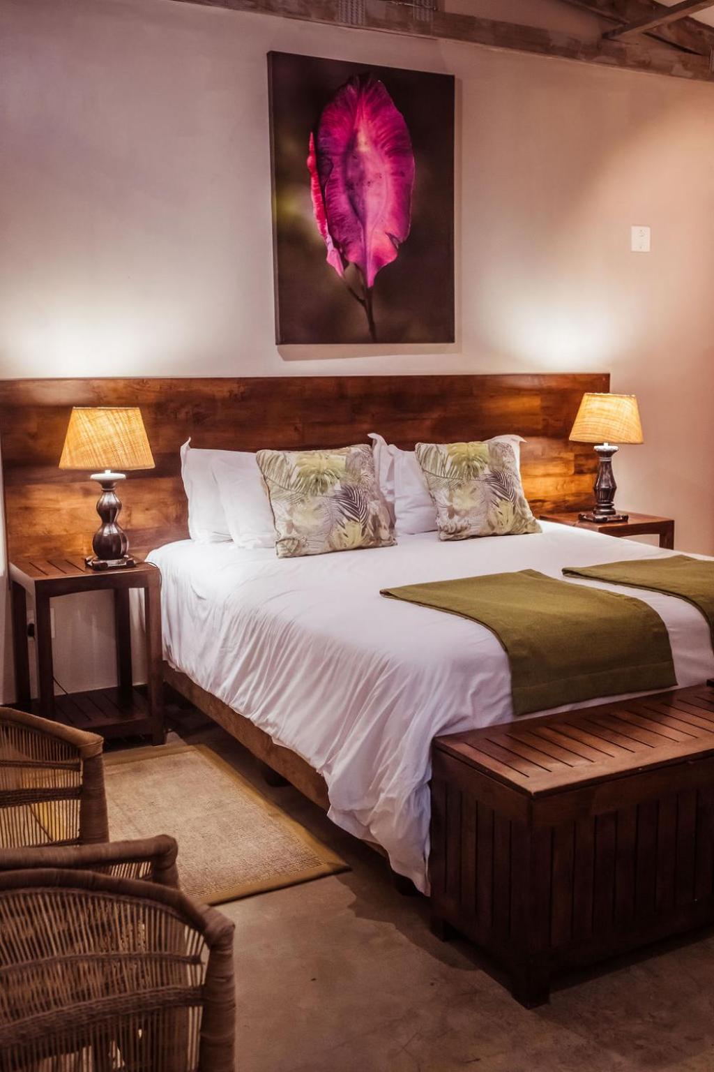 Deluxe King Room photo 3