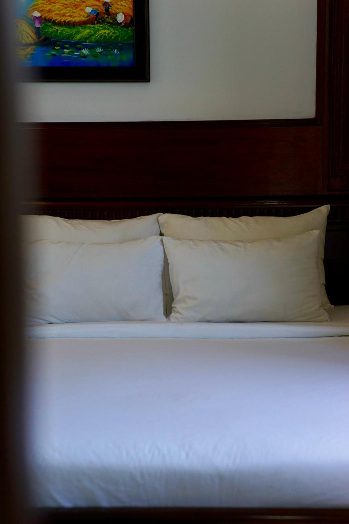 Standard Double Room - Photo 26