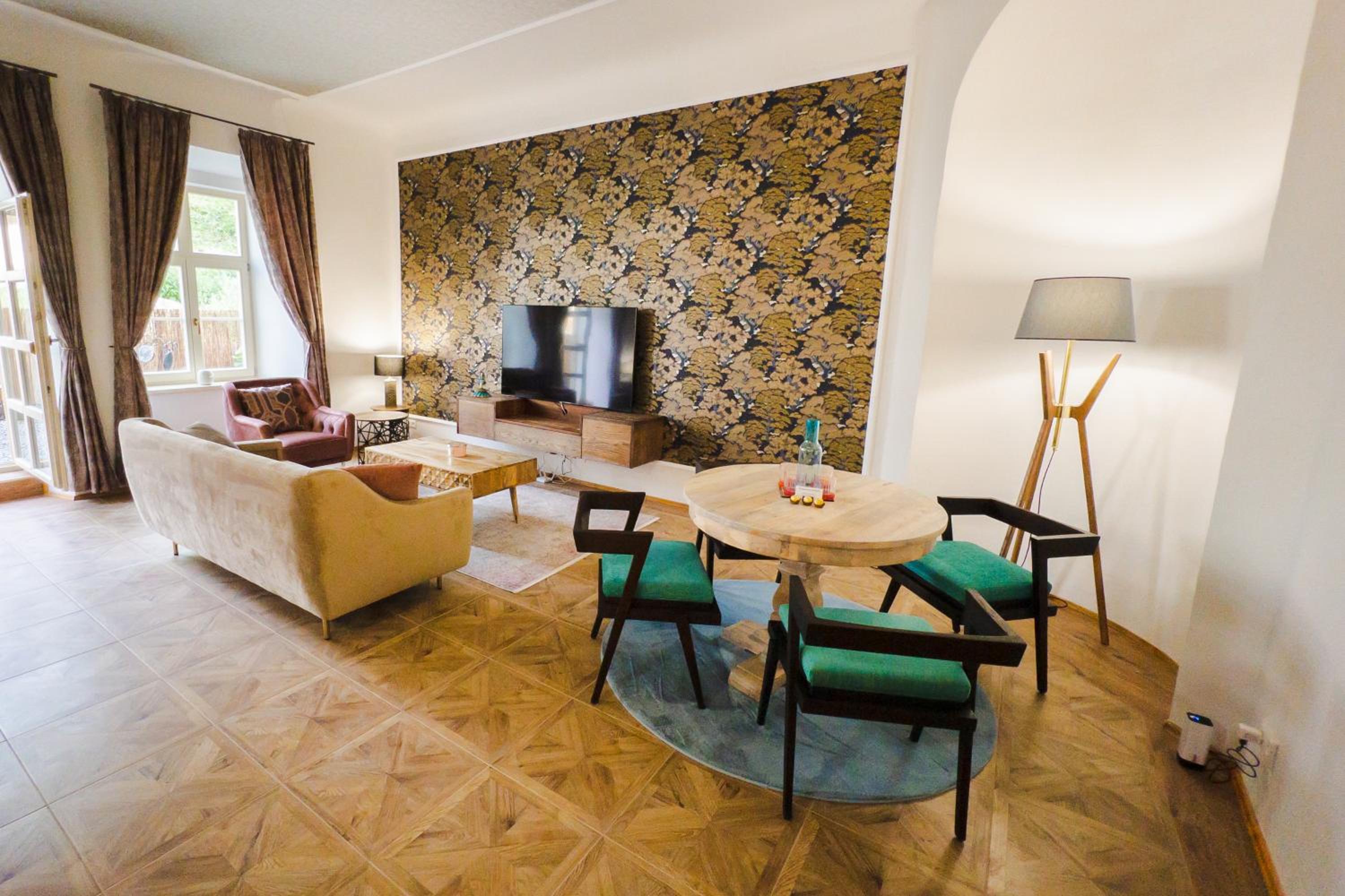Apartment with Terrace