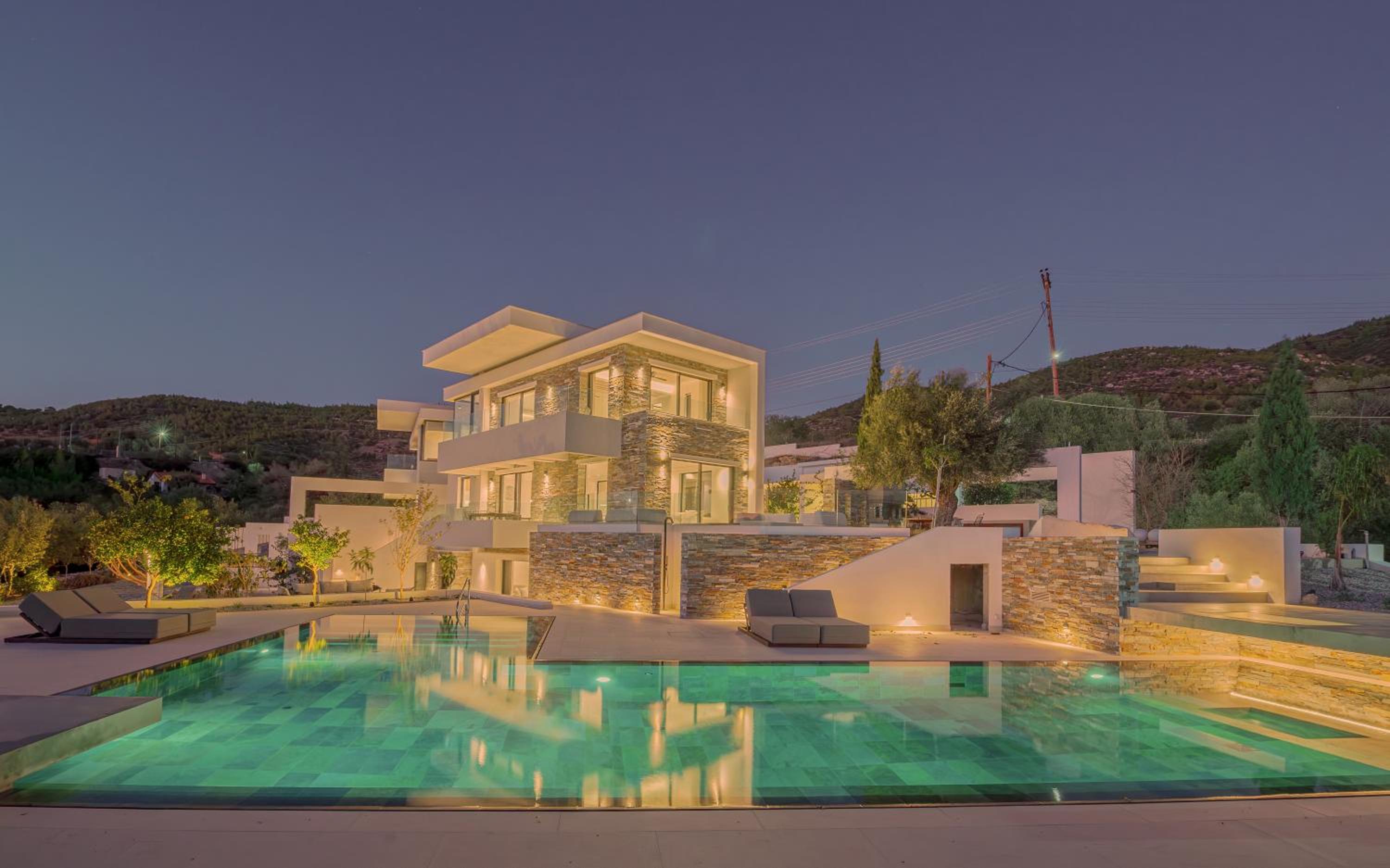 Villa photo 2