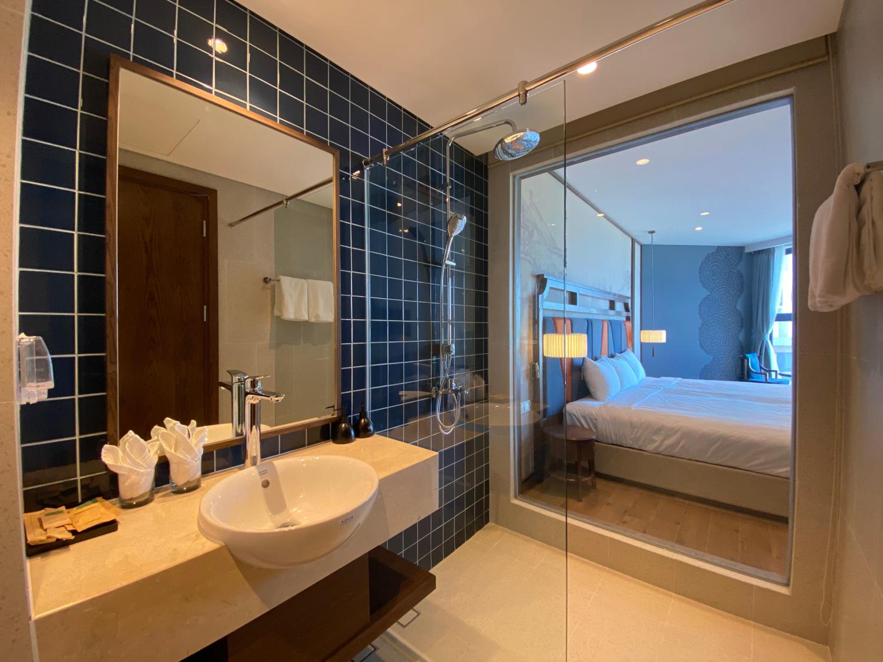 Deluxe Double Room - Photo 24