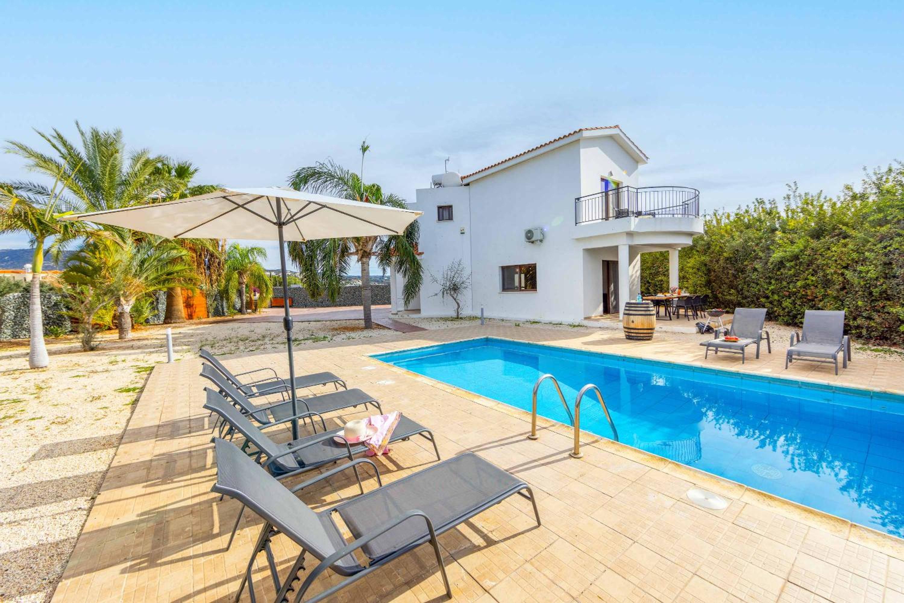 Four-Bedroom Villa photo 2