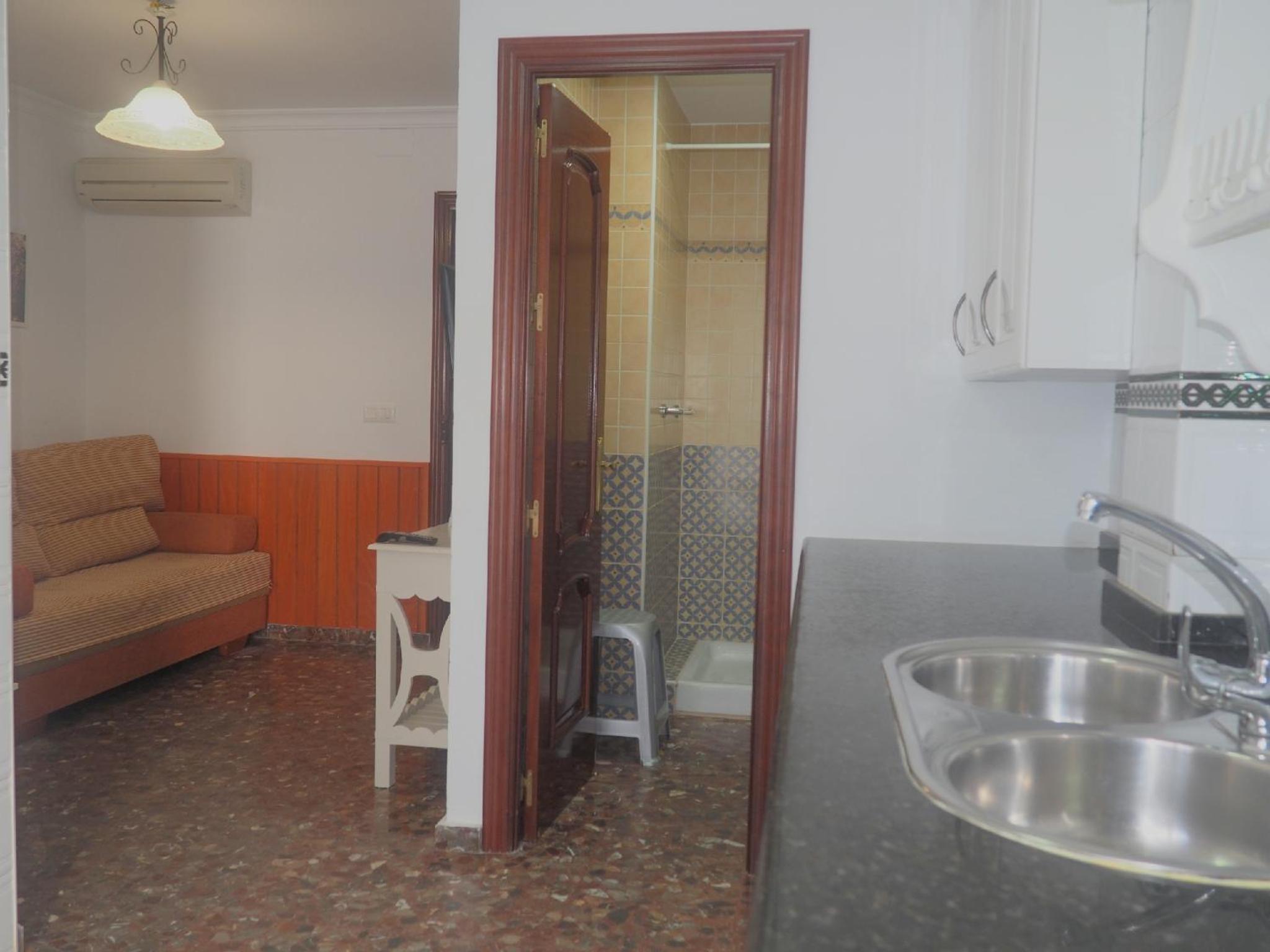 Apartamento de dos habitaciones con balcón