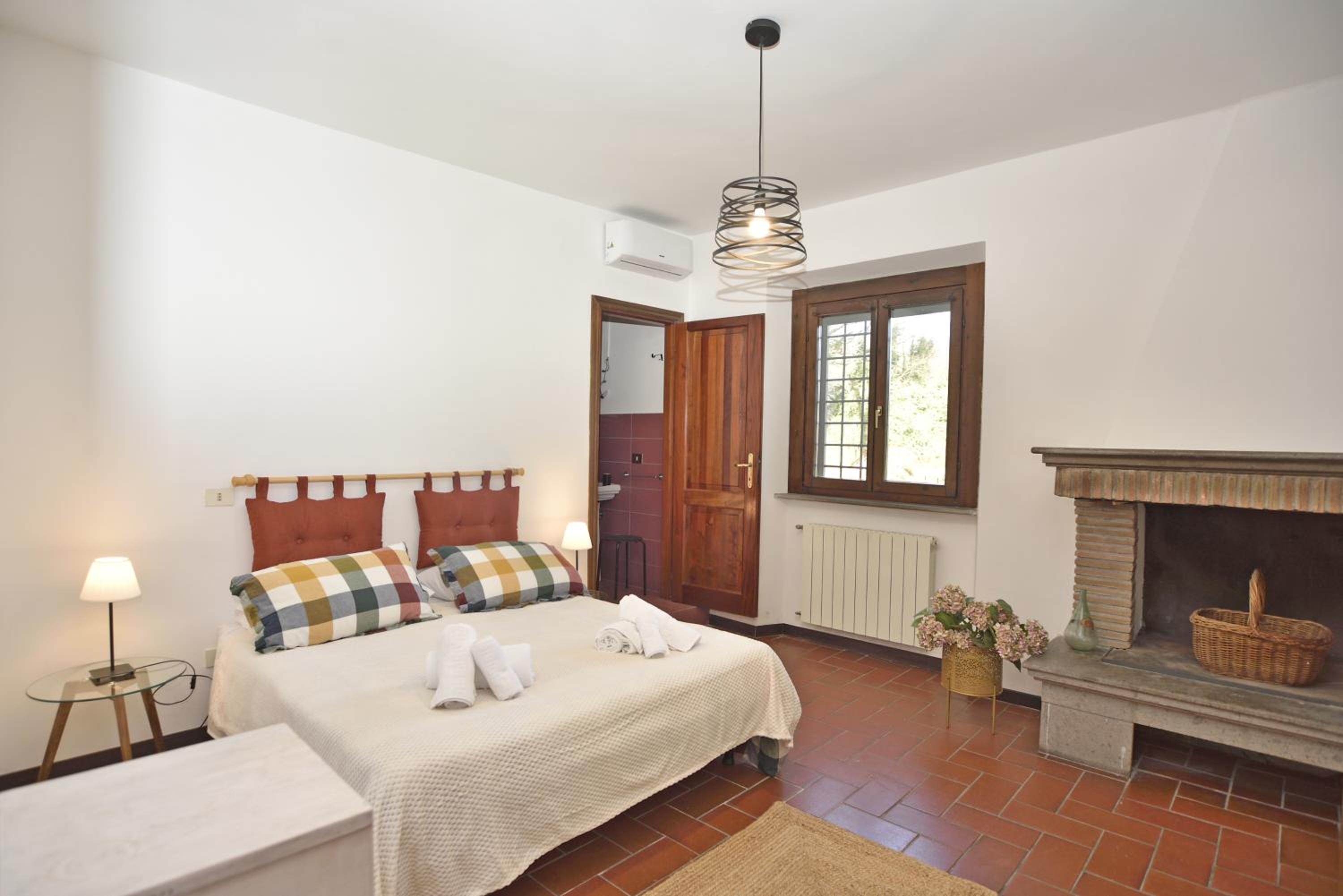 Double Room With Private Bathroom photo 1