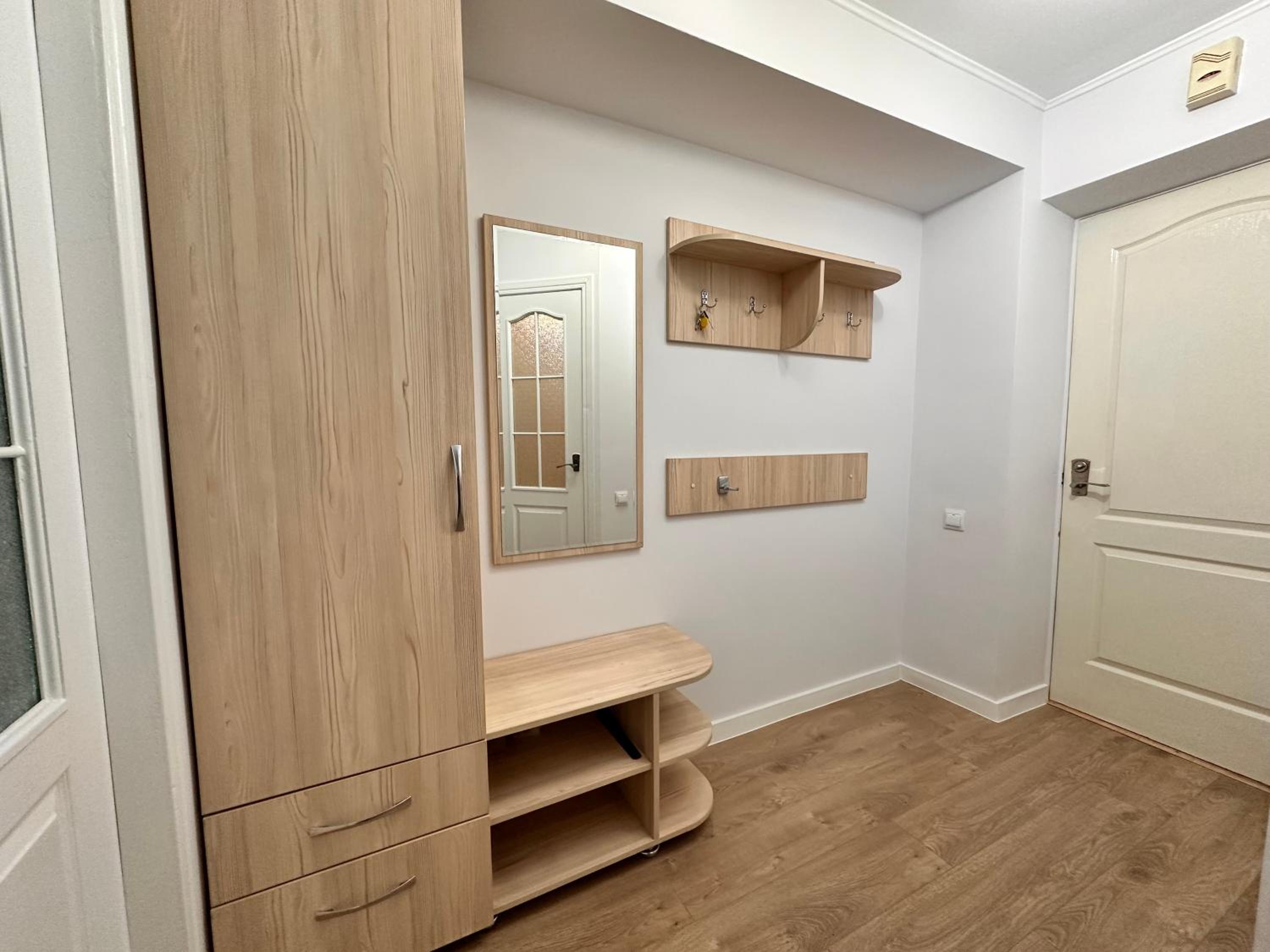 One-Bedroom Apartment photo 3