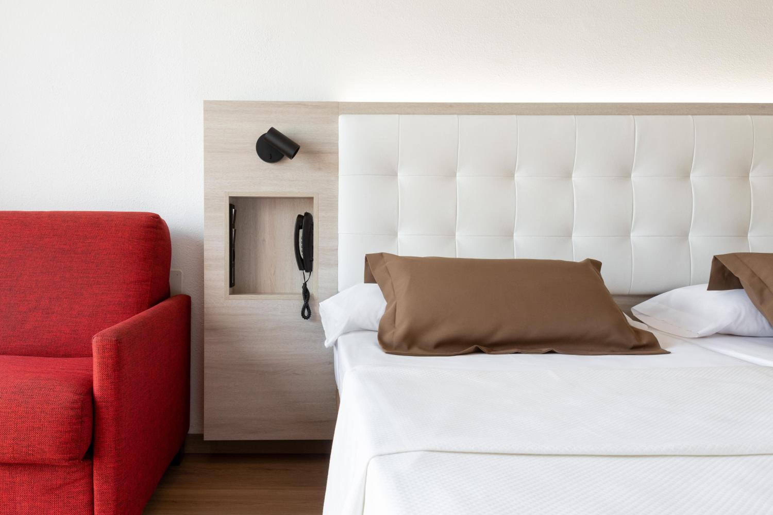 Habitación Doble con Cama Extra (3 Adultos)