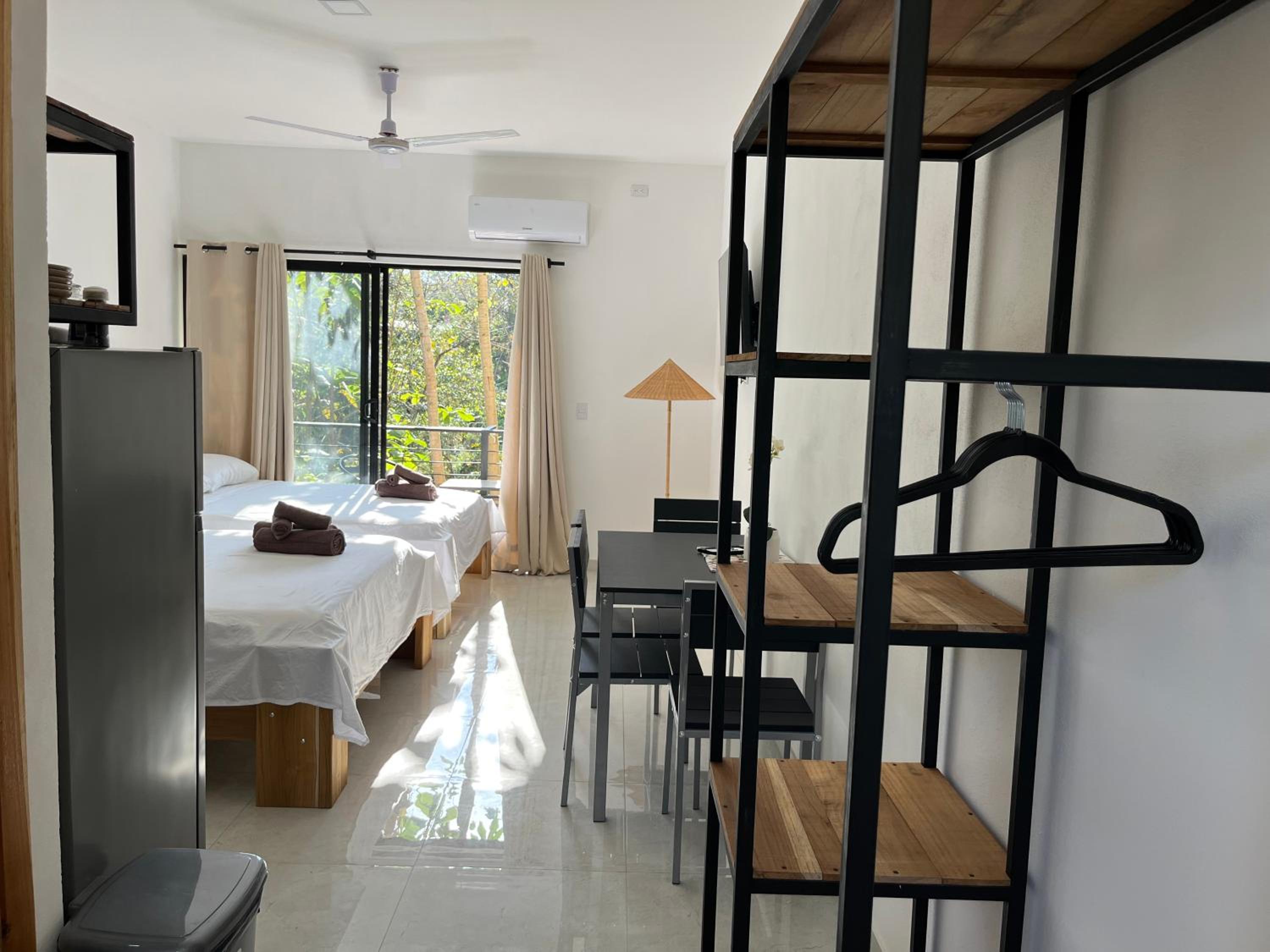 Family Room with Balcony photo 2