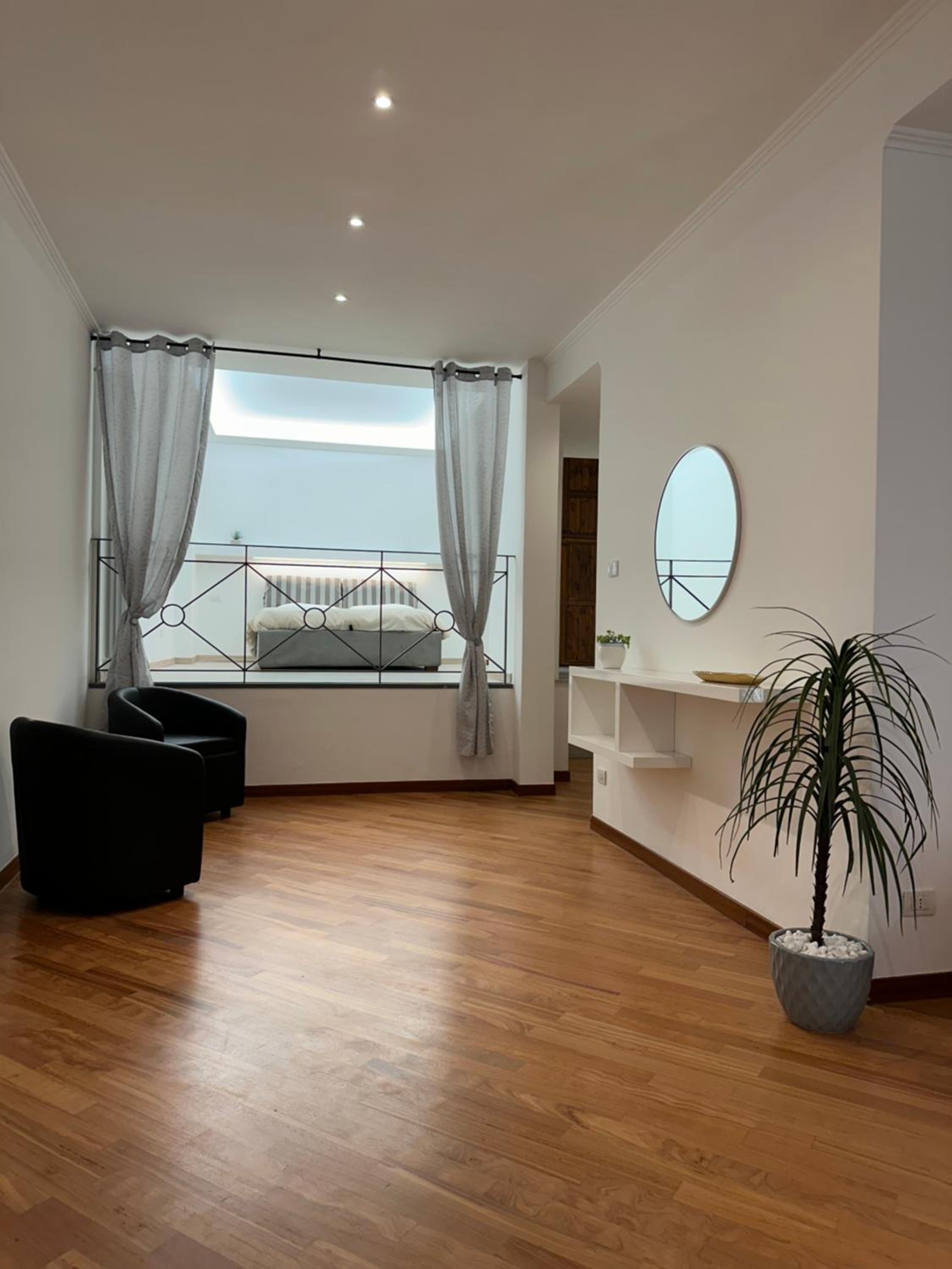 Apartment - Ground Floor - Photo 1