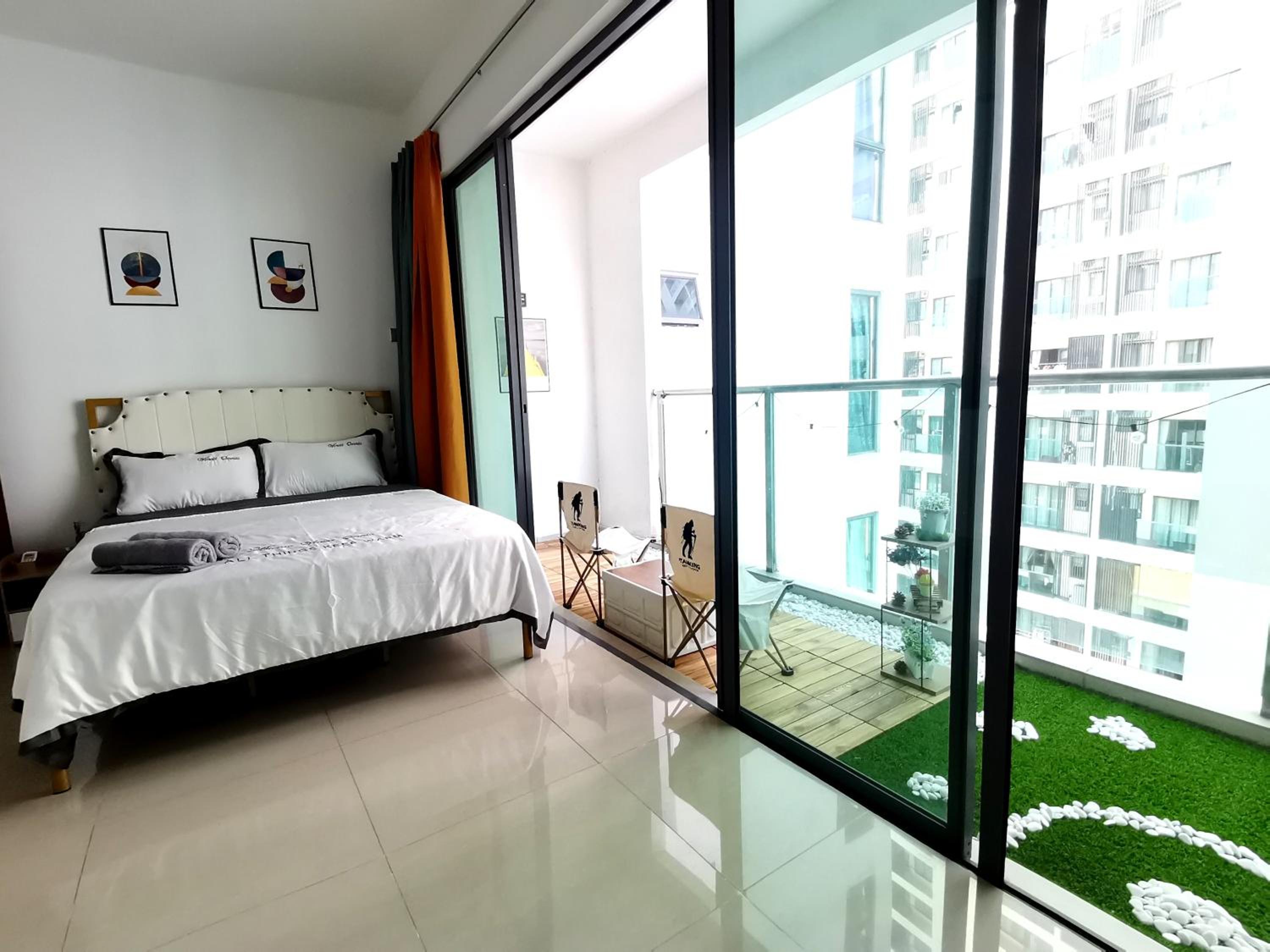 Apartment photo 1
