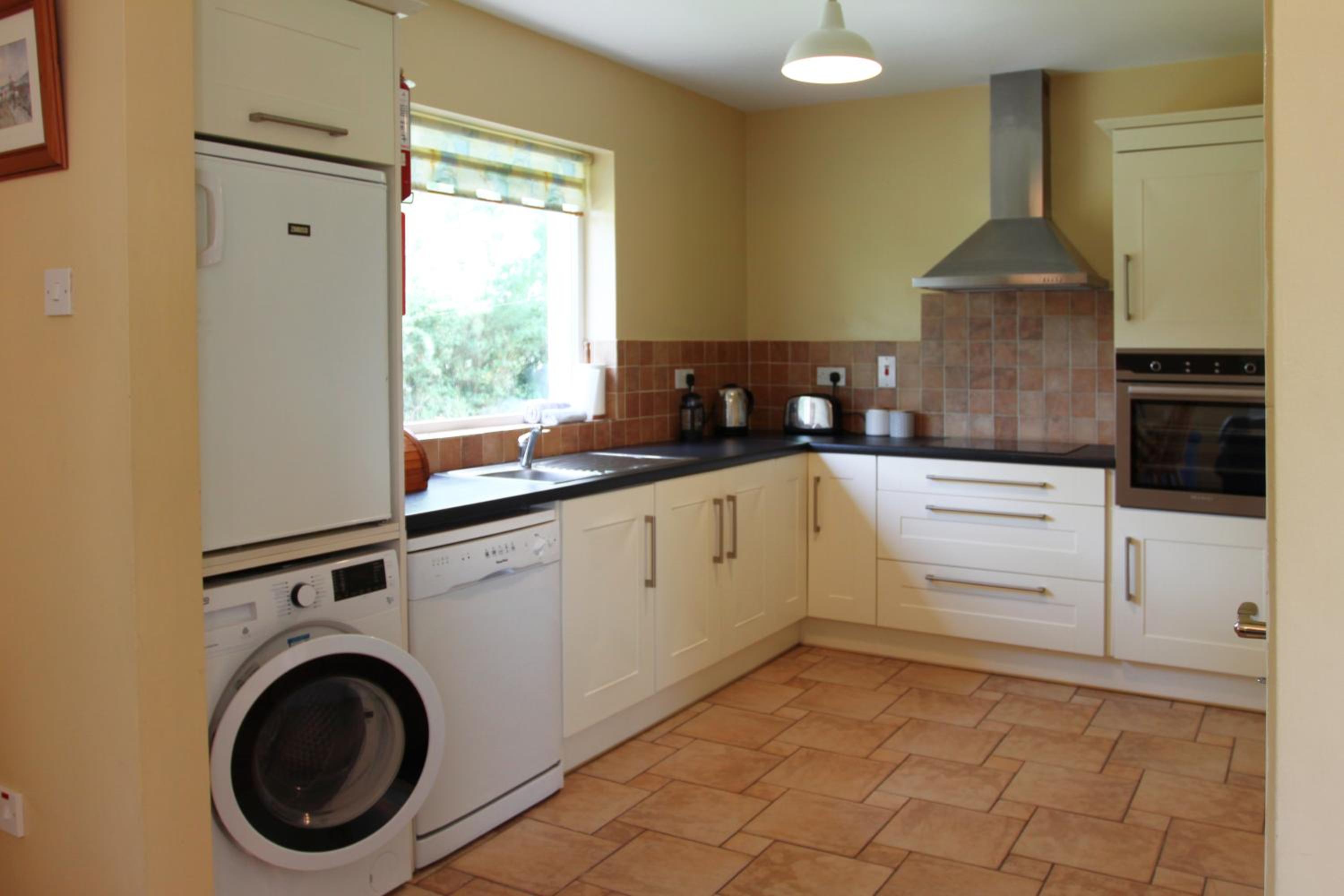 Three-Bedroom House photo 2