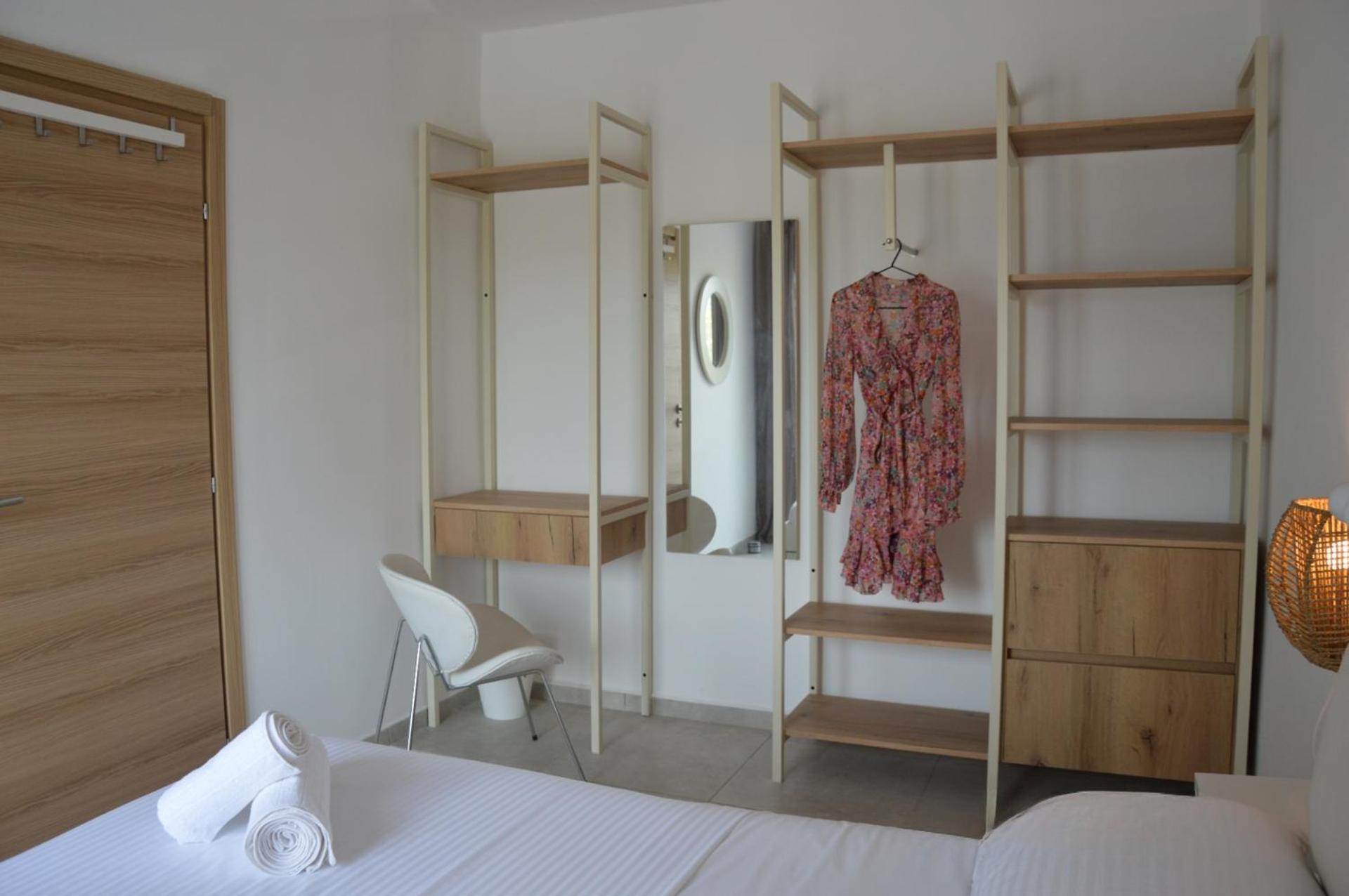 Two-Bedroom House photo 2
