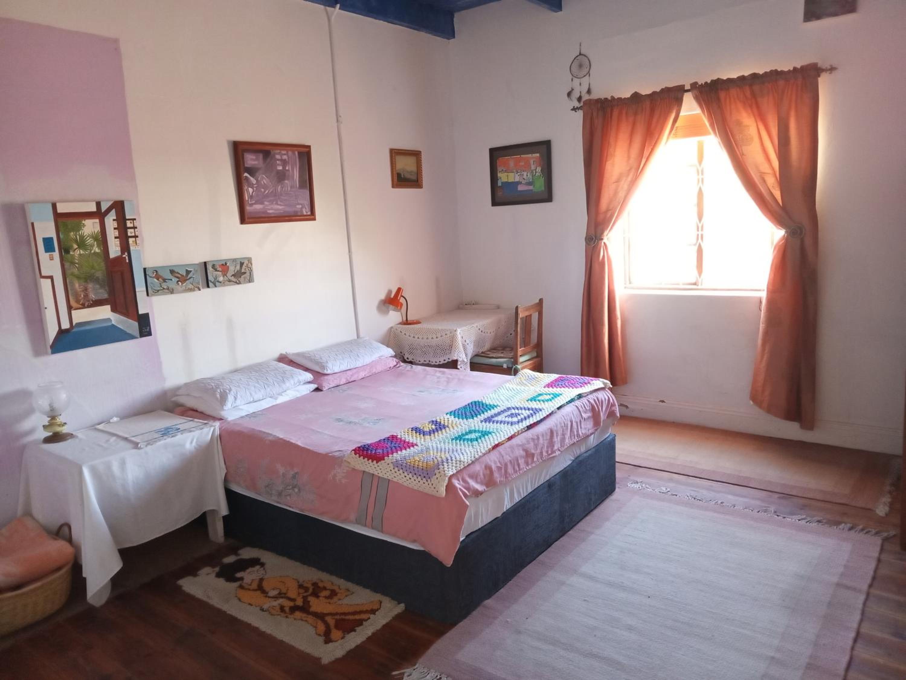 Two-Bedroom House photo 3