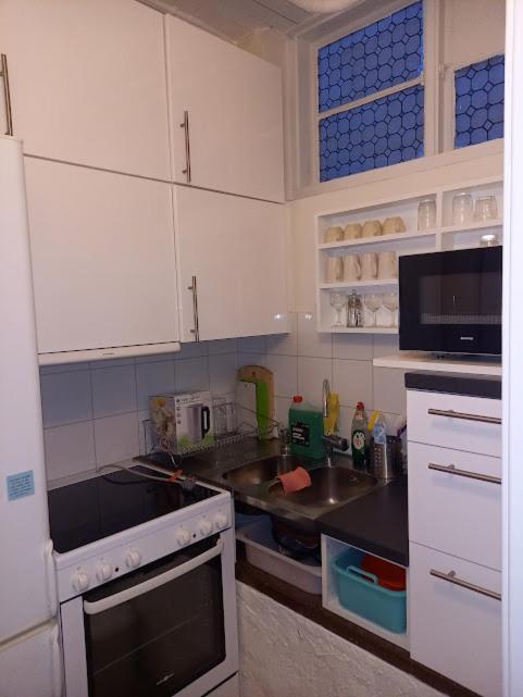 One-Bedroom Apartment photo 3