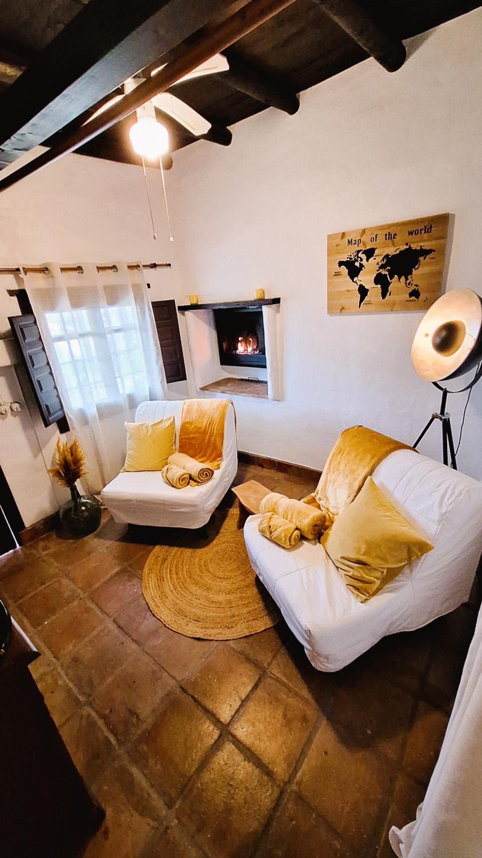 Family Room With Private Bathroom photo 1