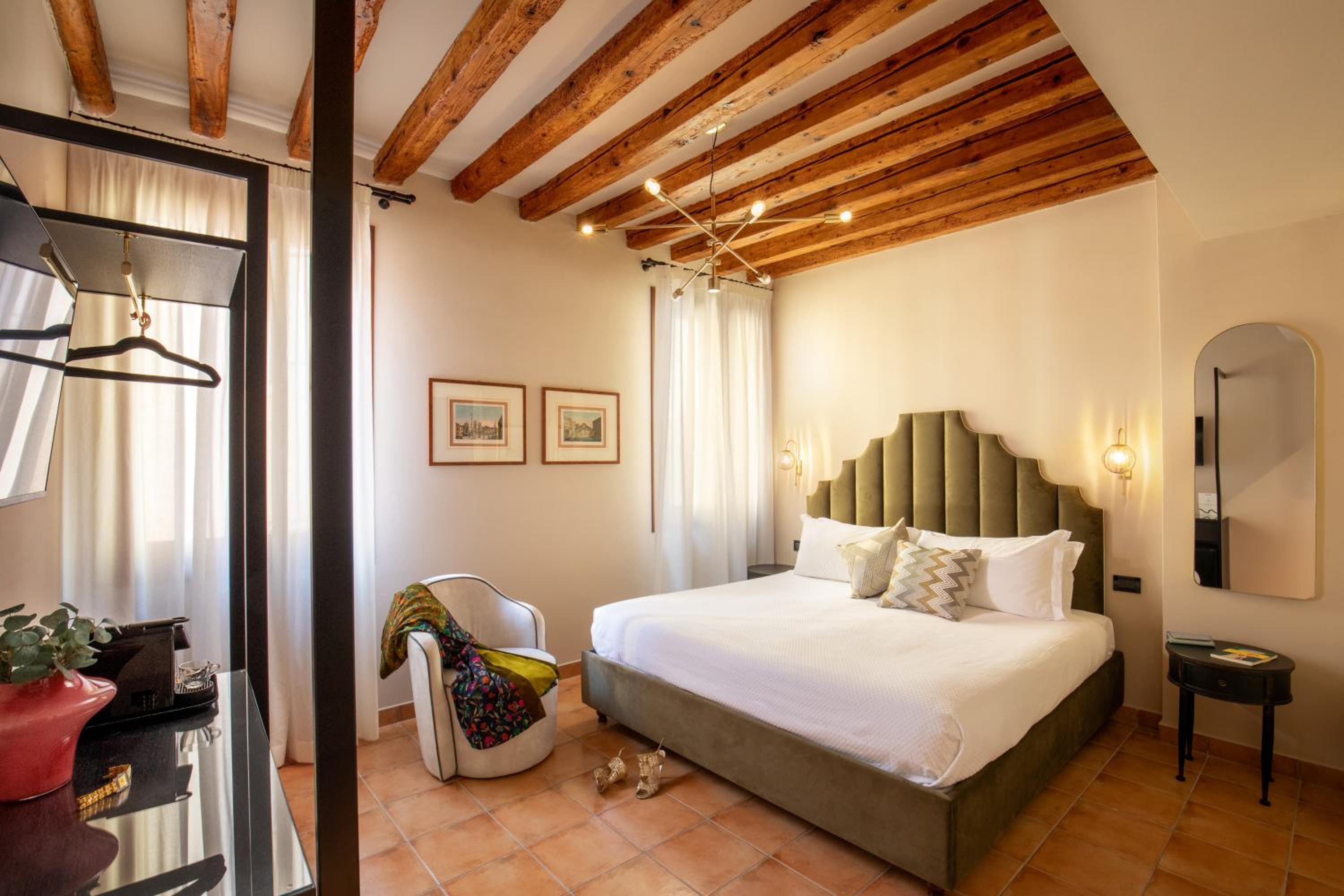 Deluxe Room photo 2