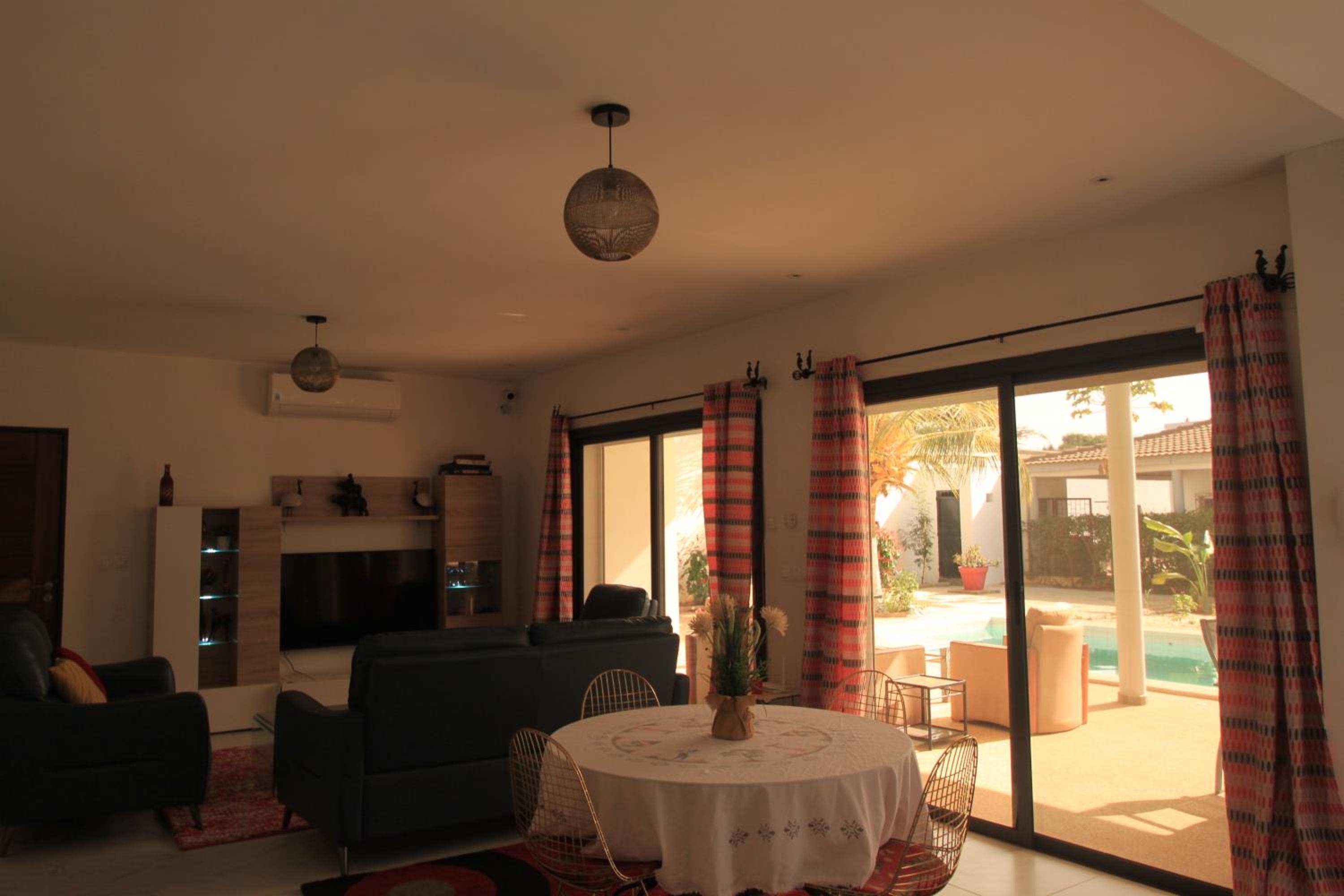 Three-Bedroom Villa photo 1