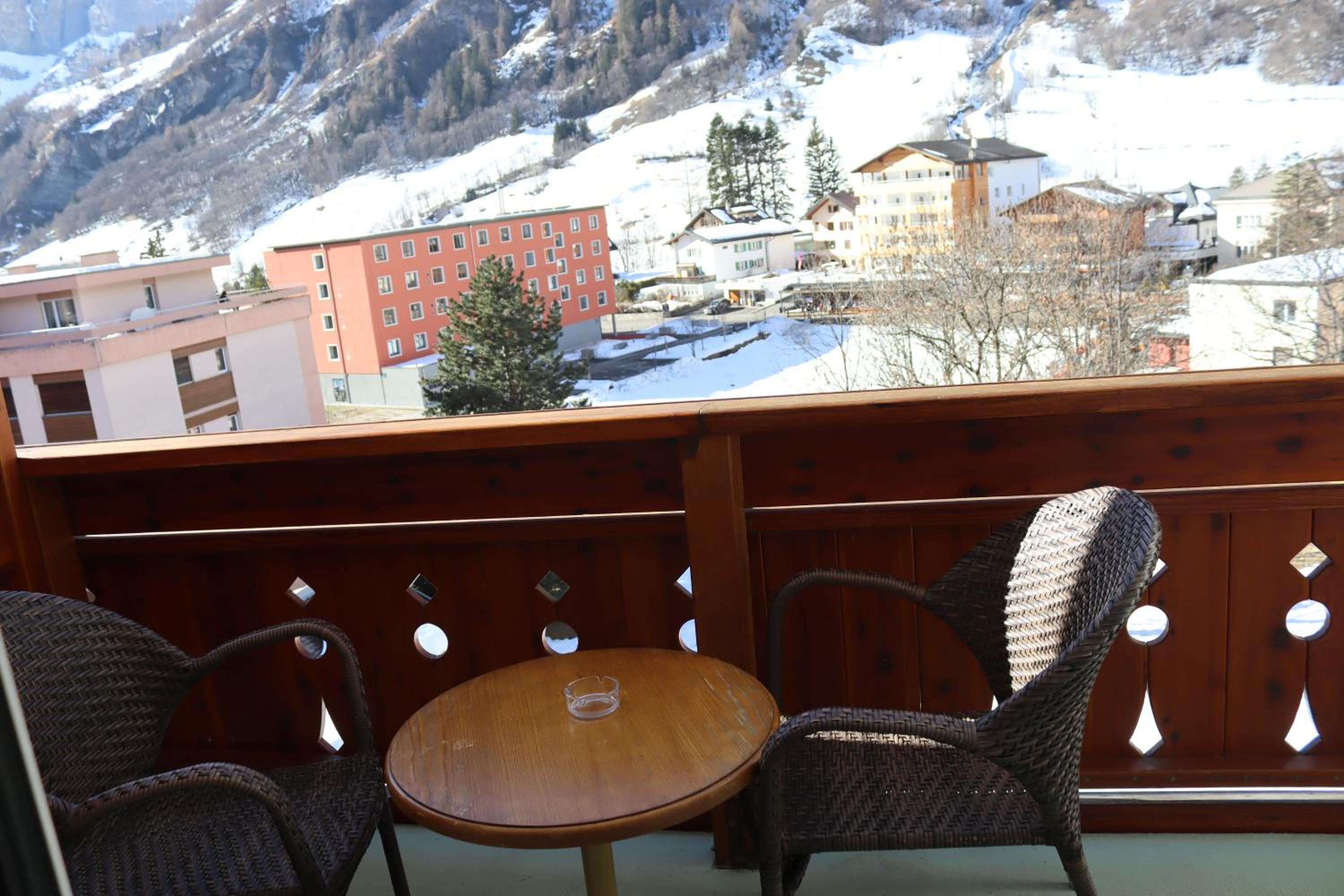 Suite with Balcony - Photo 2