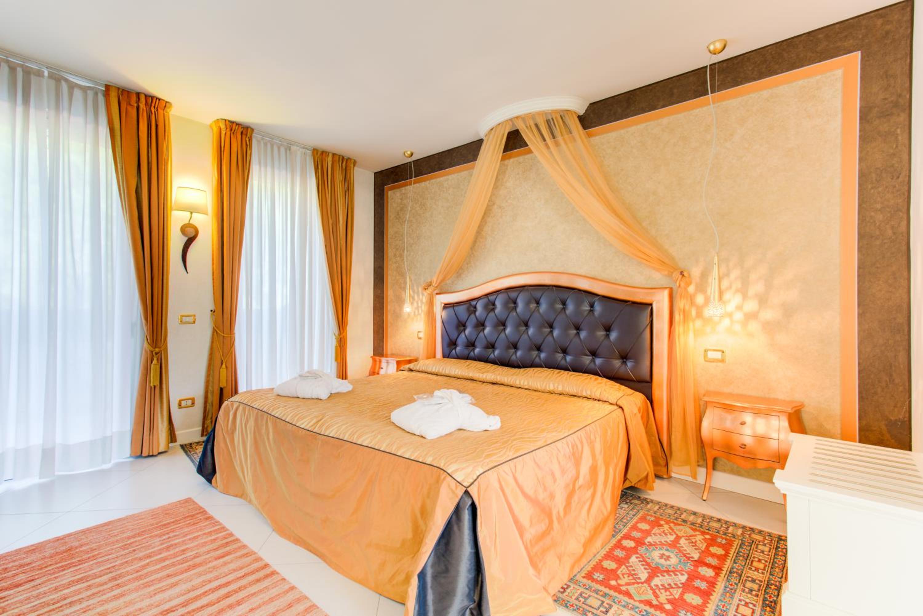Suite with Garden View photo 2