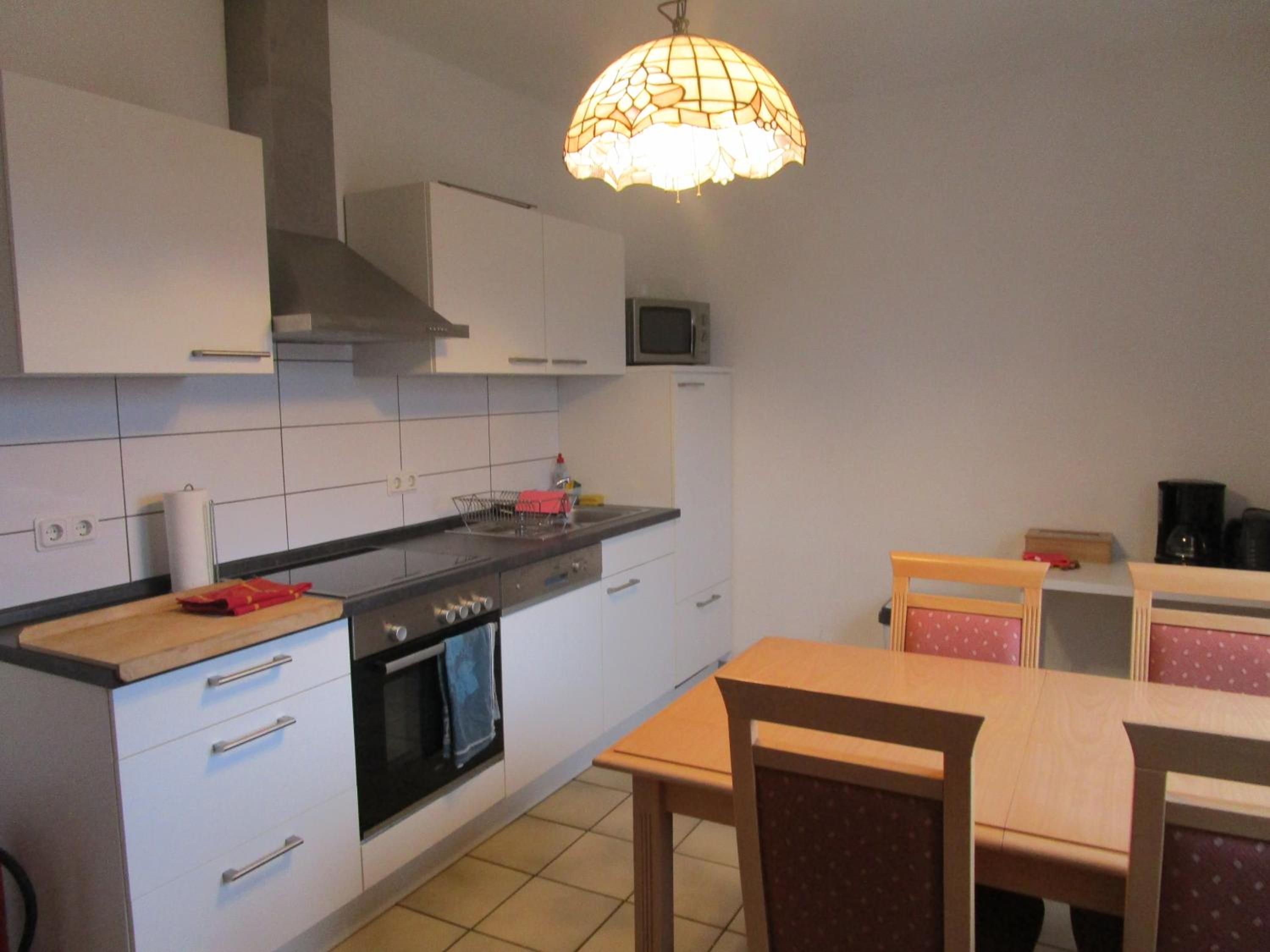 Two-Bedroom Apartment - Photo 7