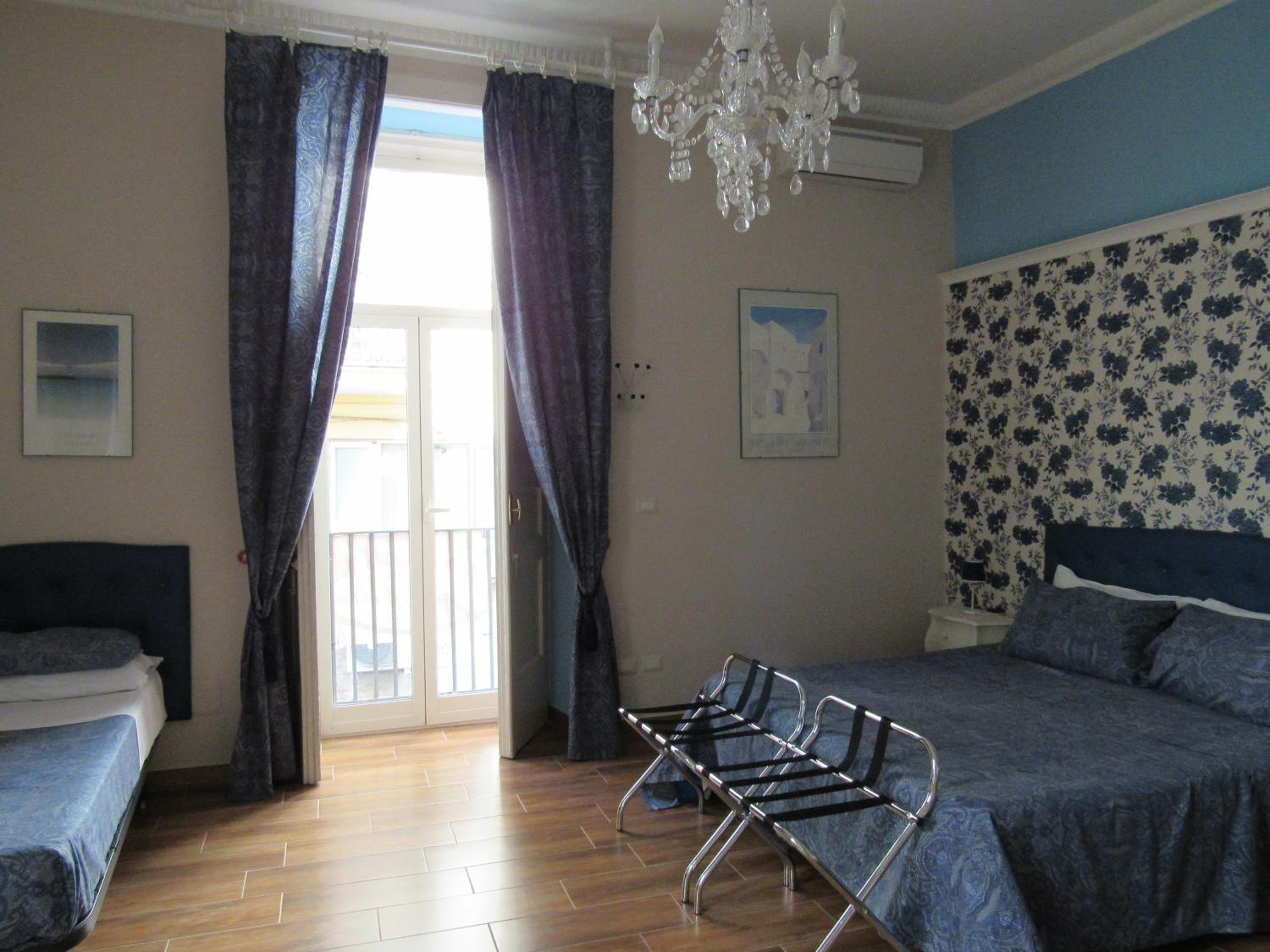 Triple Room with Private Bathroom