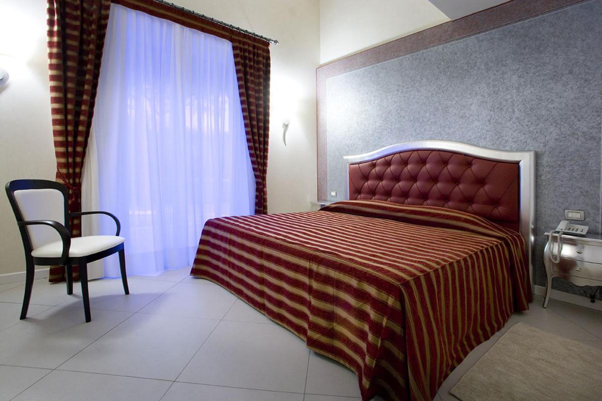 Executive Suite photo 1