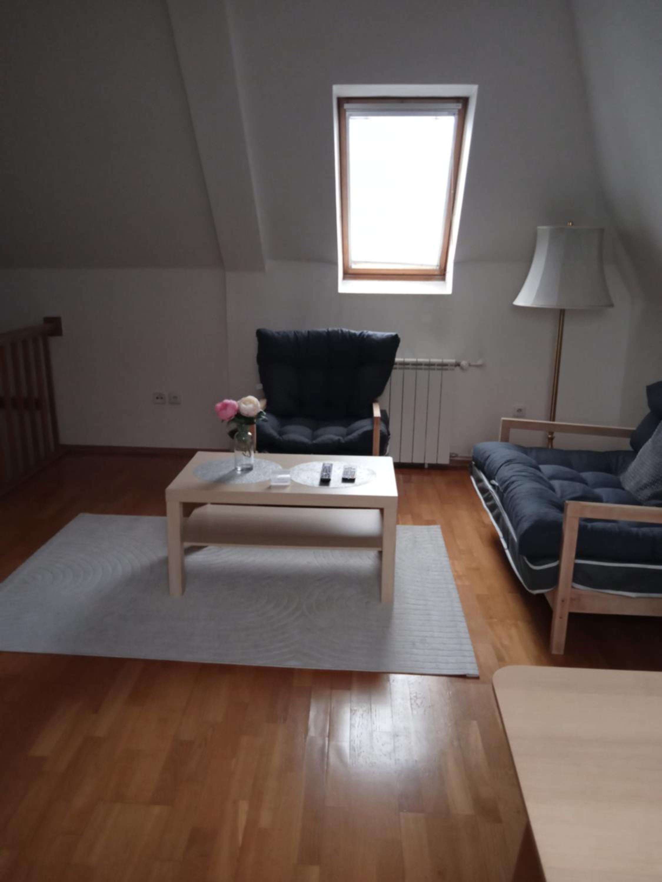 One-Bedroom Apartment photo 3