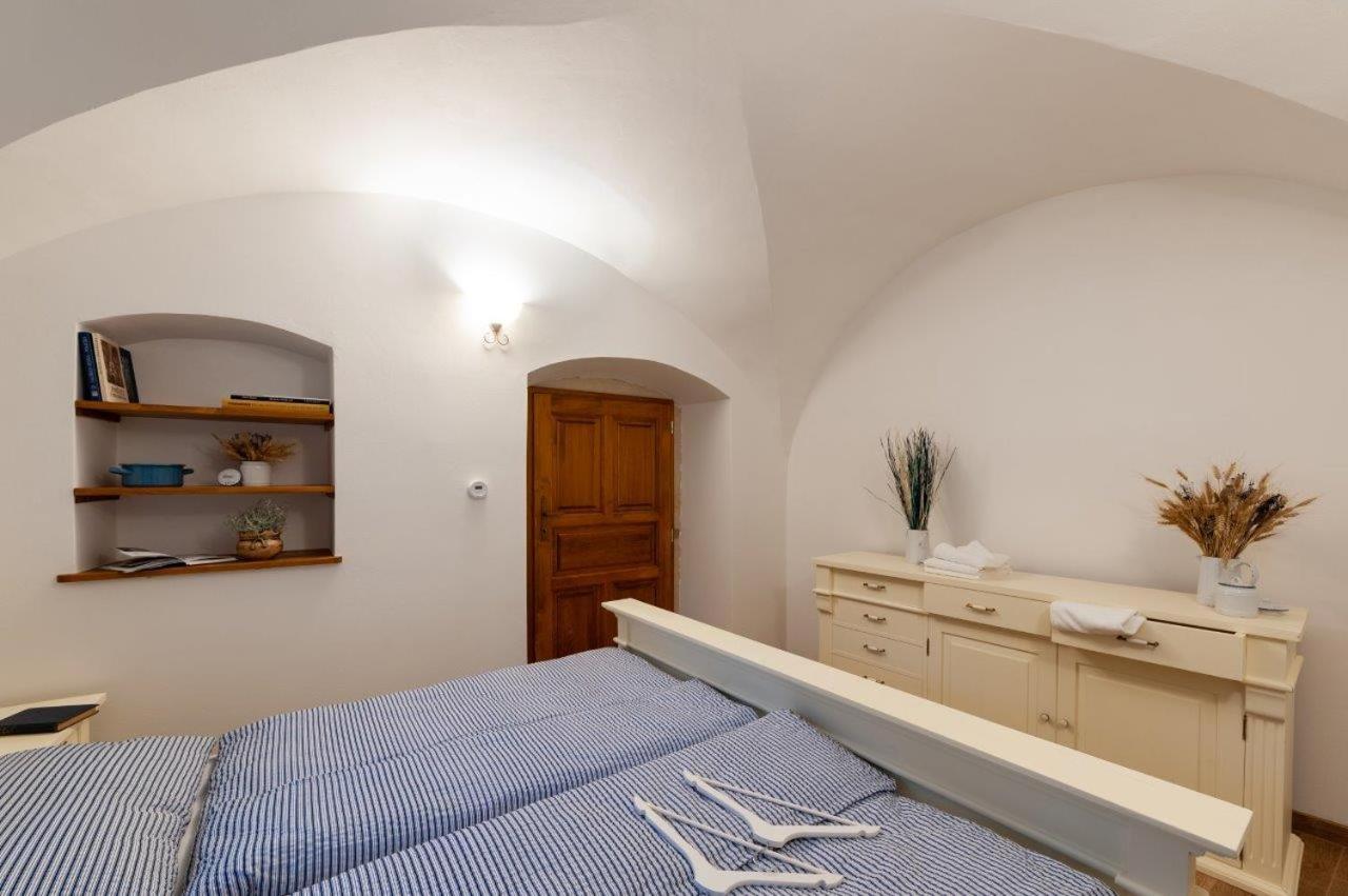 Four-Bedroom House photo 3