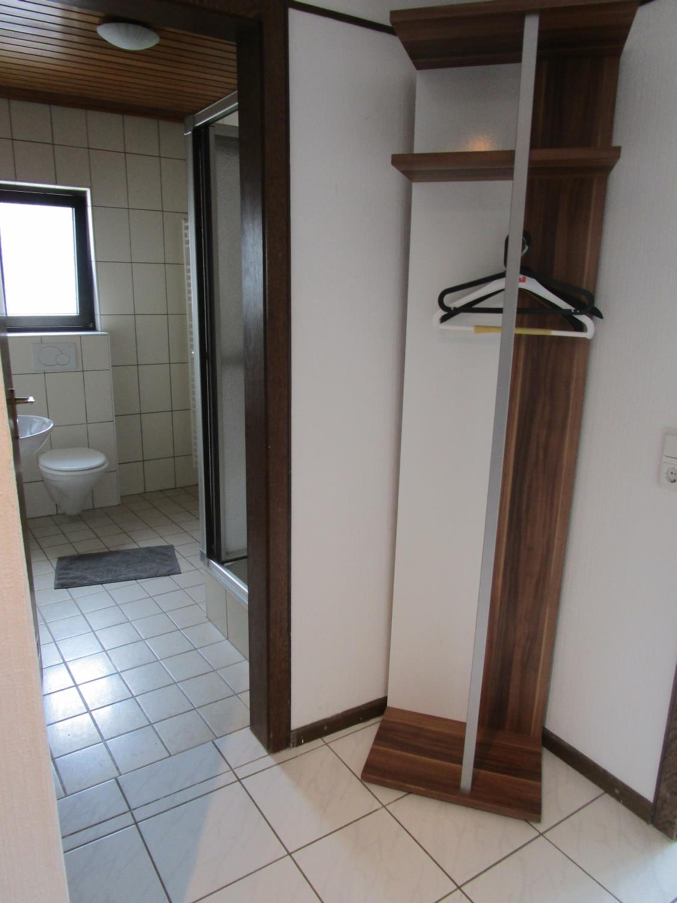 Two-Bedroom Apartment - Photo 7