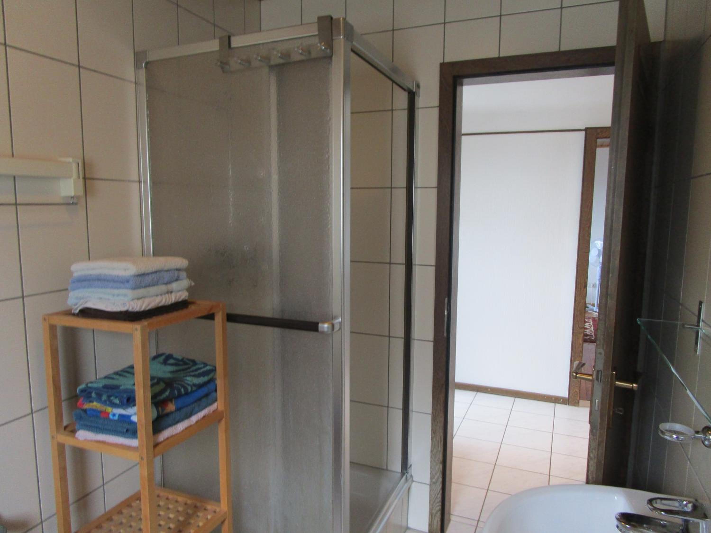 Two-Bedroom Apartment - Photo 12