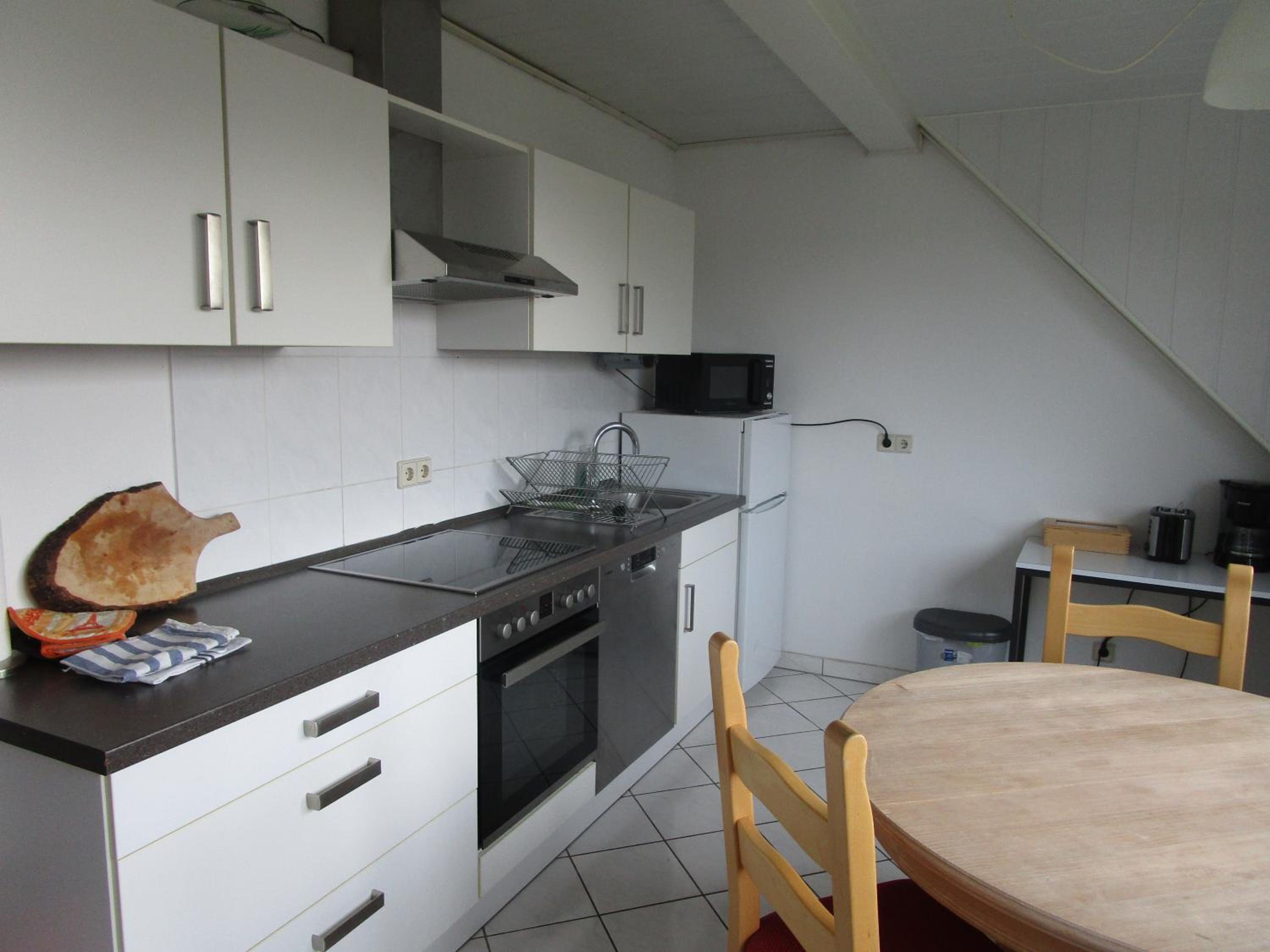 Two-Bedroom Apartment - Photo 22