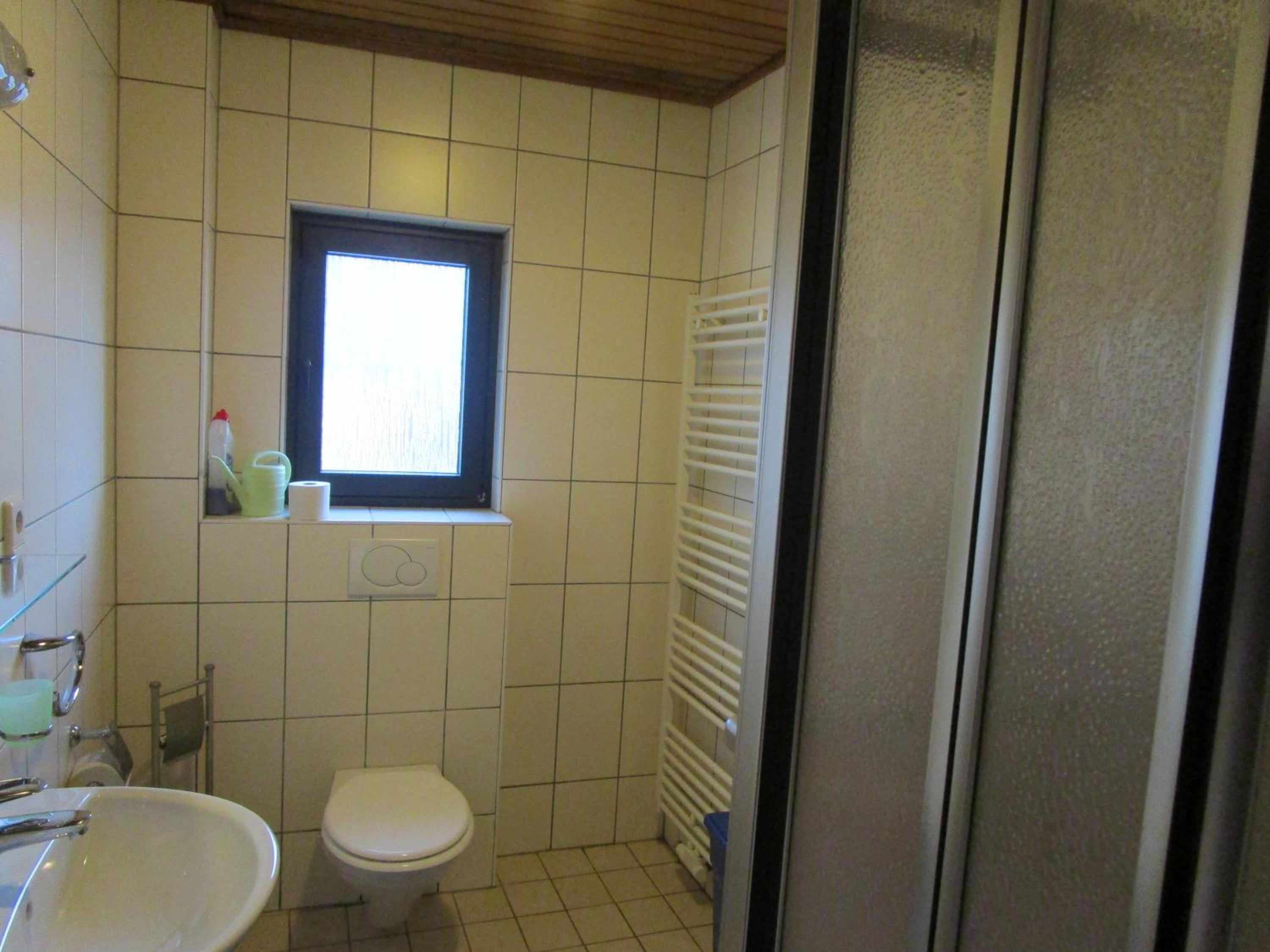 Two-Bedroom Apartment - Photo 24