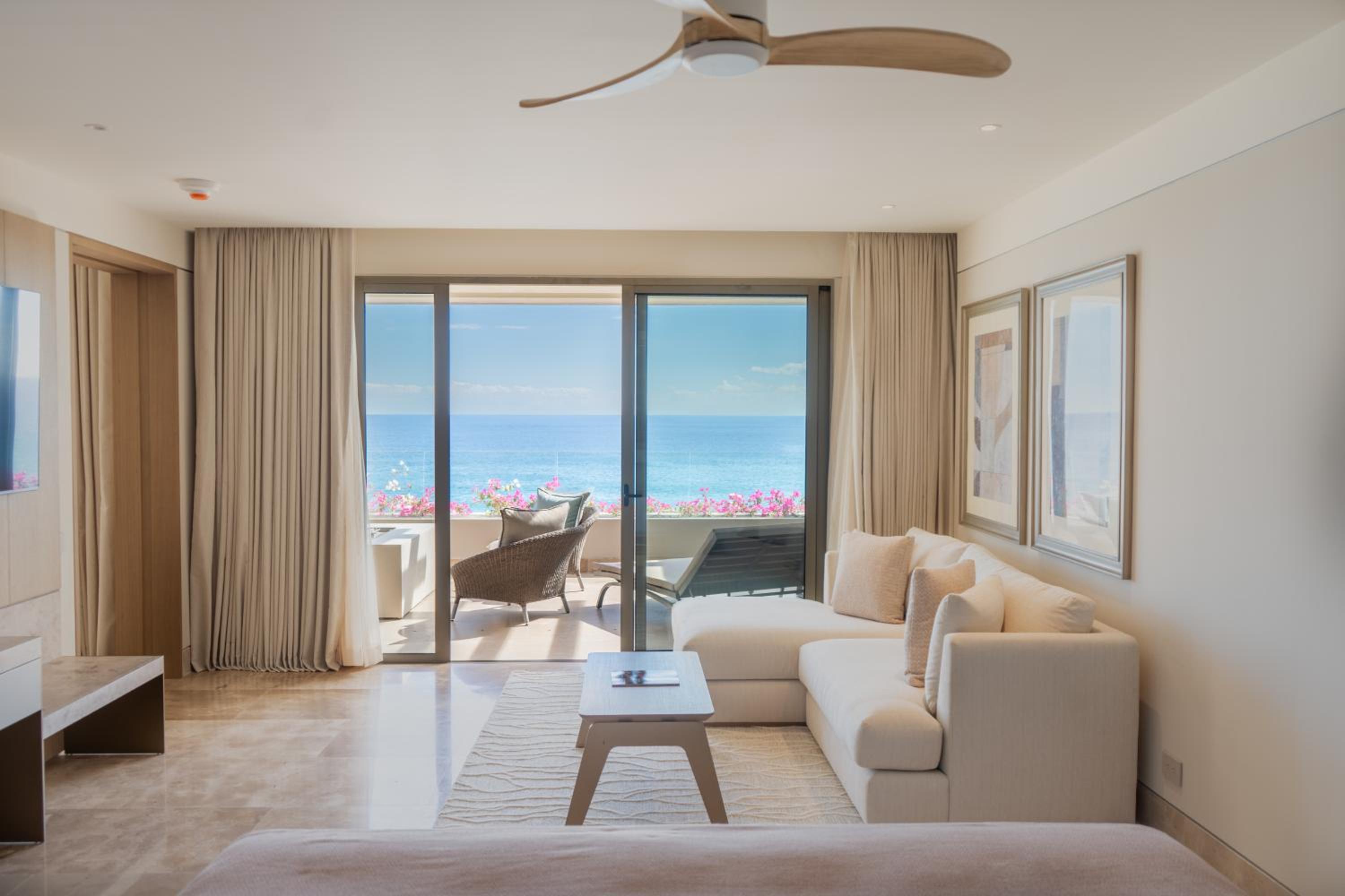 Suite with Sea View