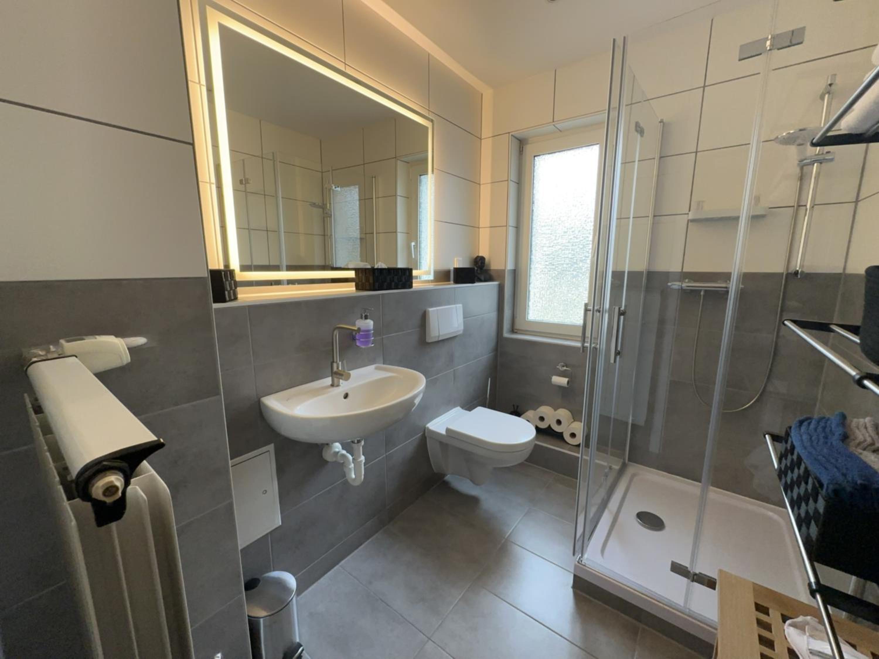 Double Room with Shared Bathroom photo 2