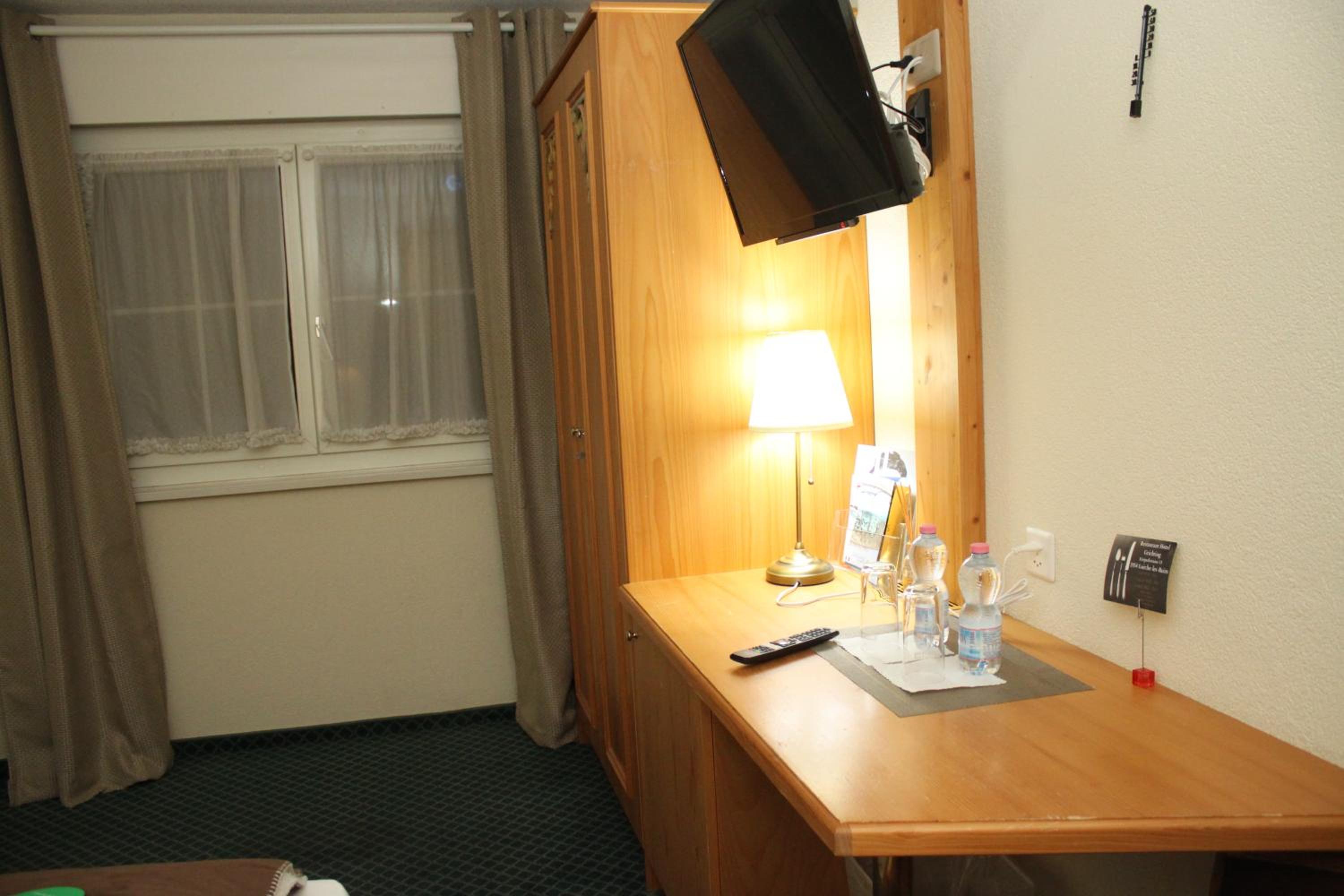 Single Room photo 2