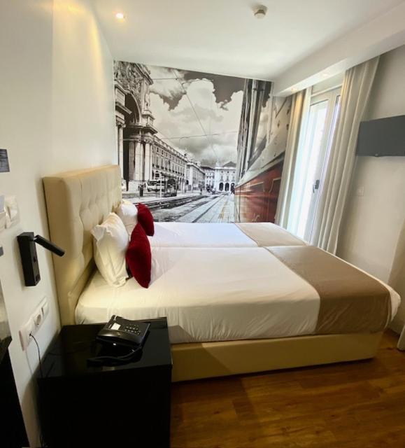 Available room