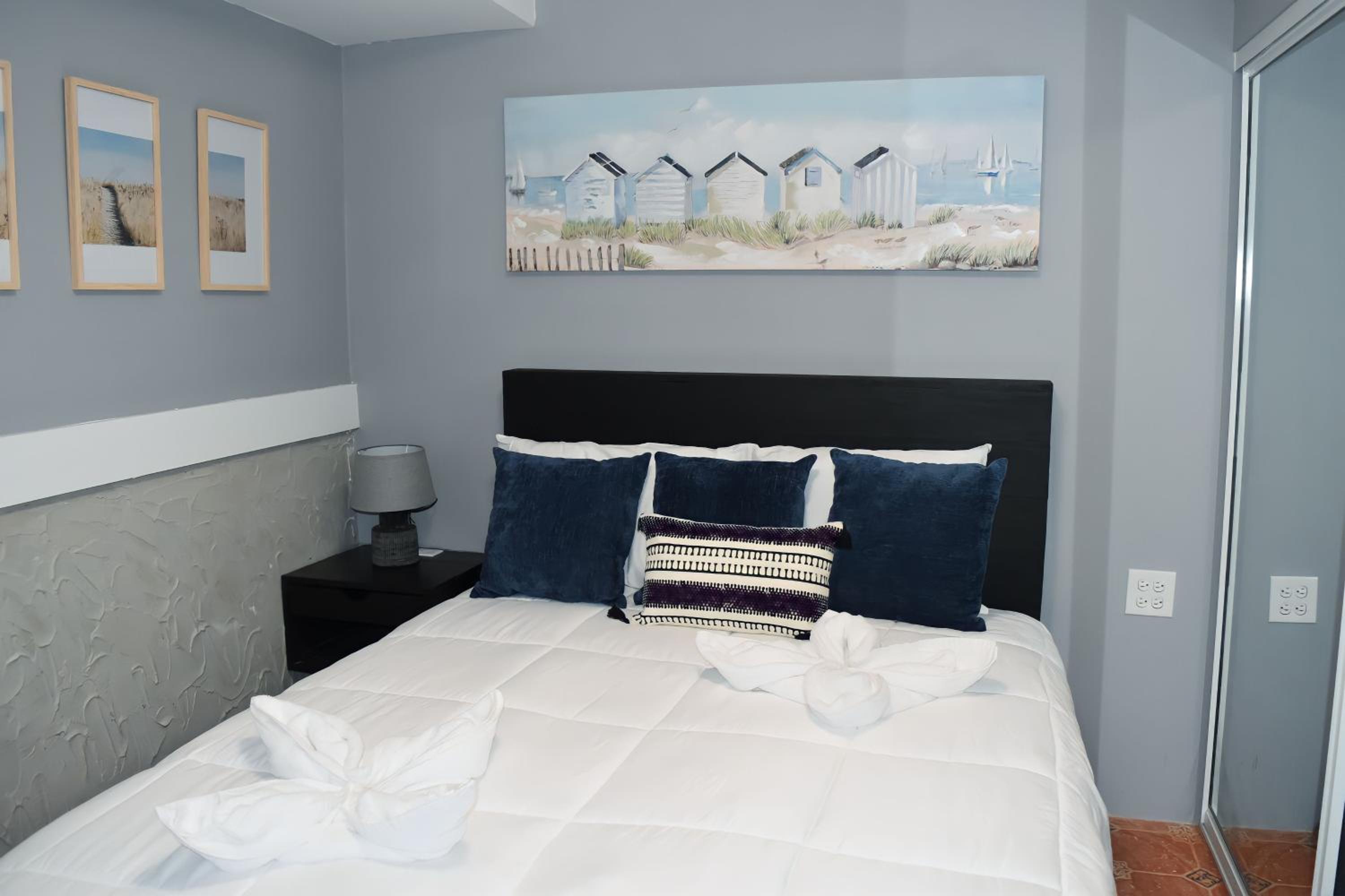 Apartment photo 1