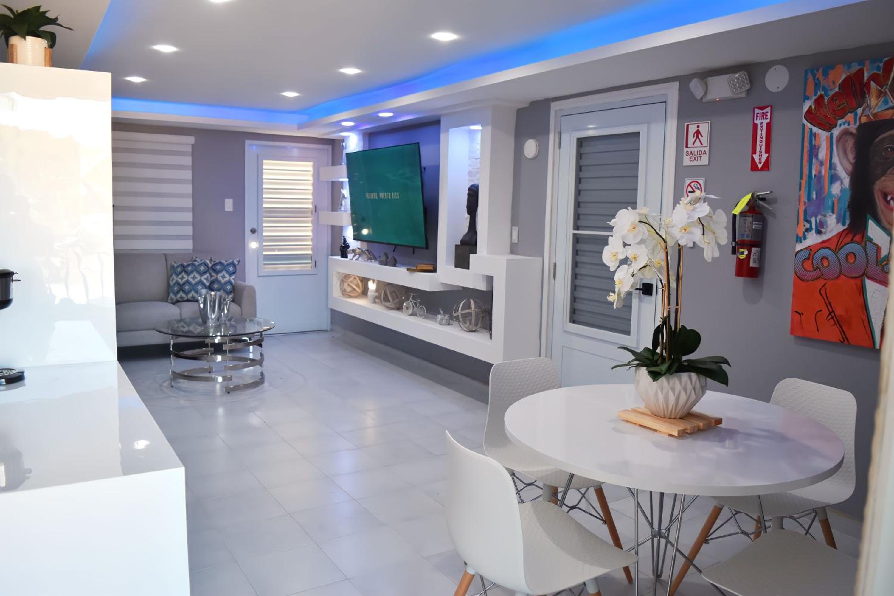 Superior Apartment photo 1
