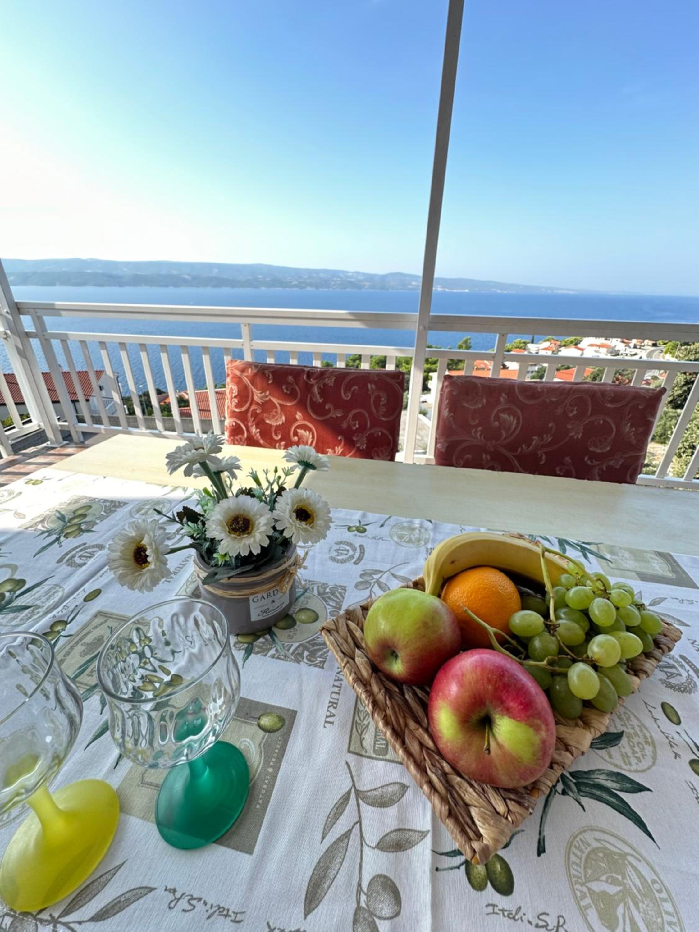 Apartment With Sea View photo 2