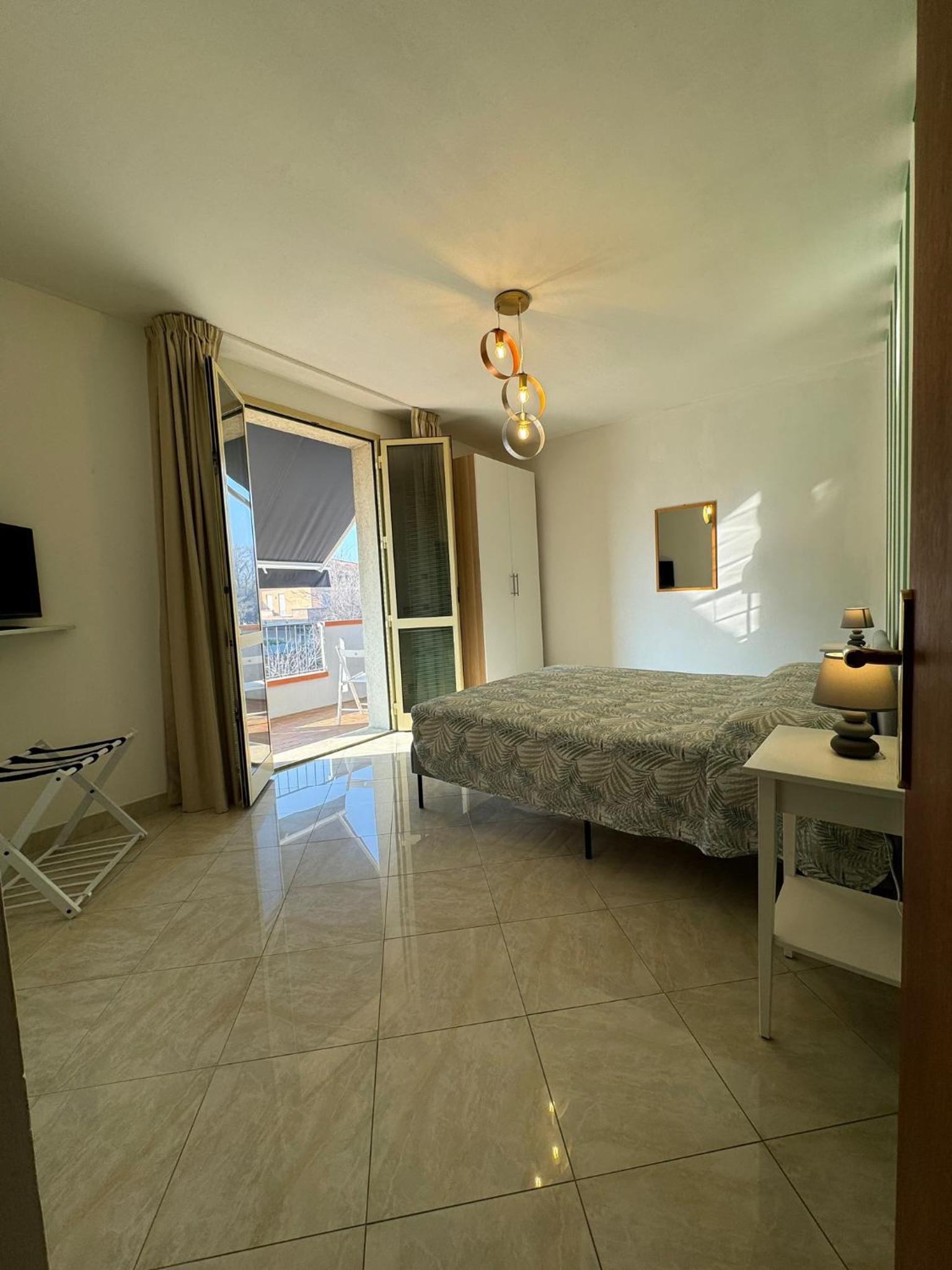 Double Room with Private Bathroom photo 2