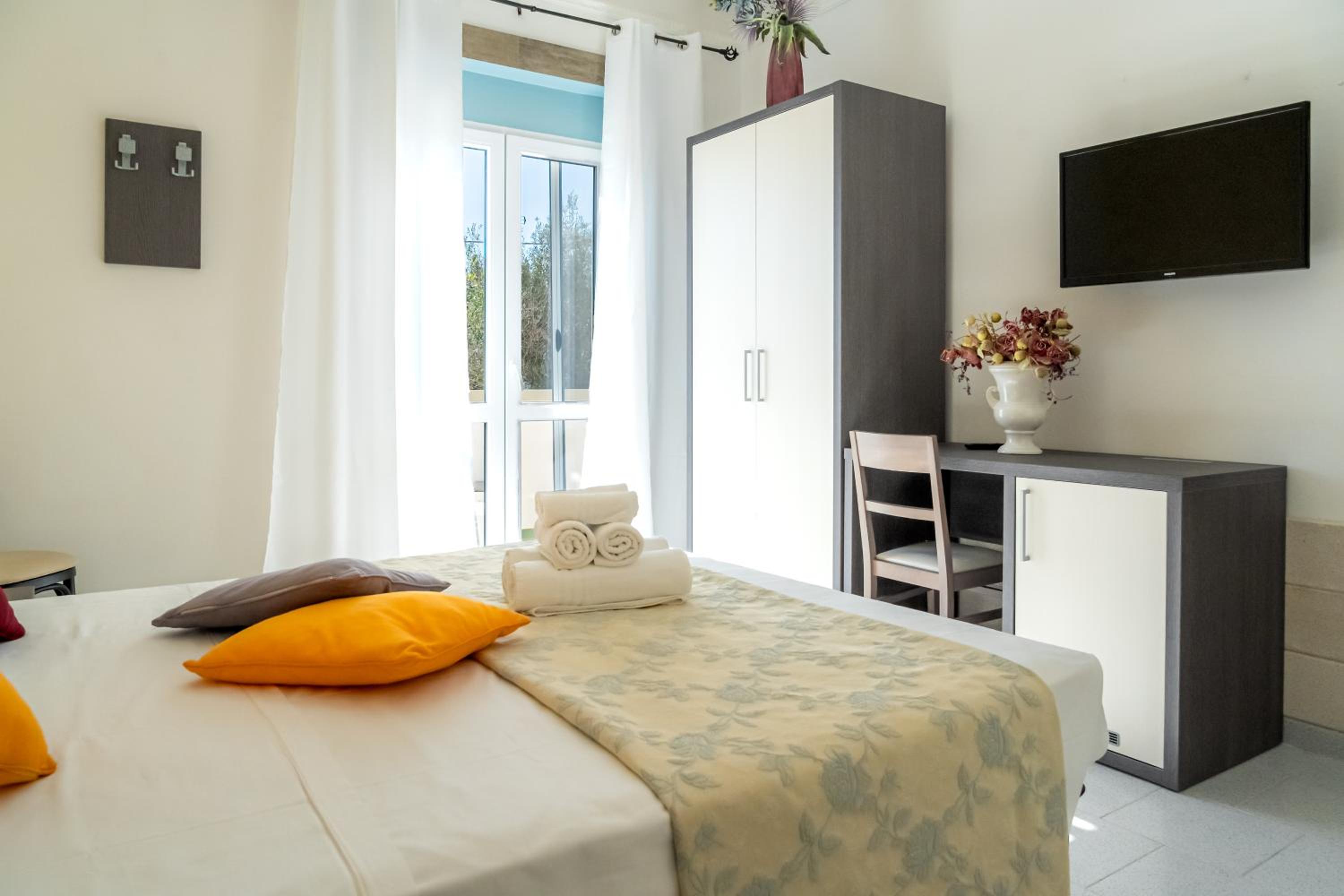 Superior Double Room with veranda, photo 7