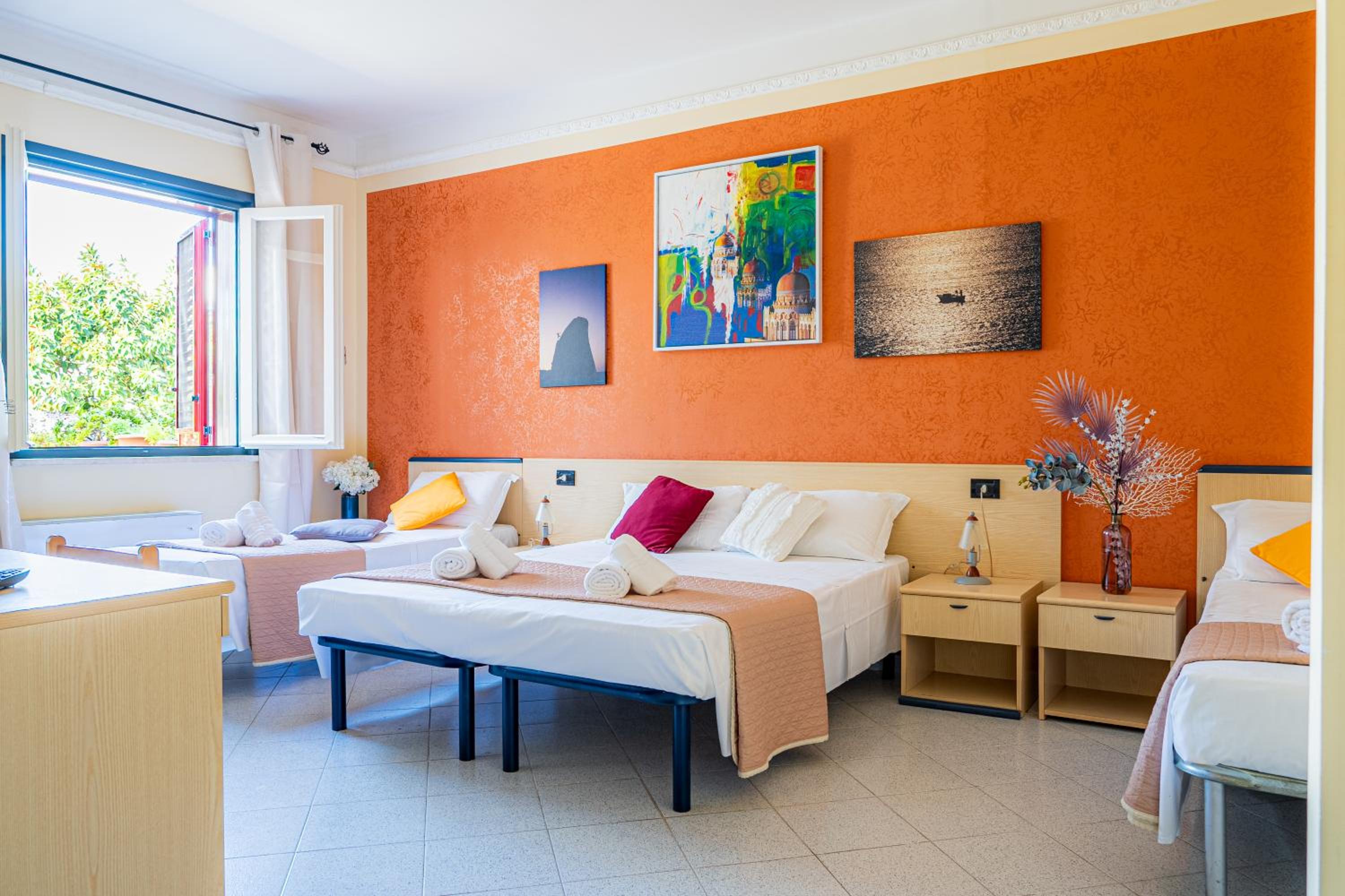 Superior Quadruple Room photo 1