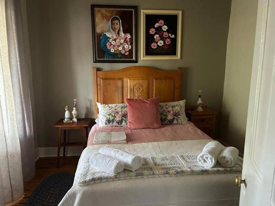 Three-Bedroom House photo 1
