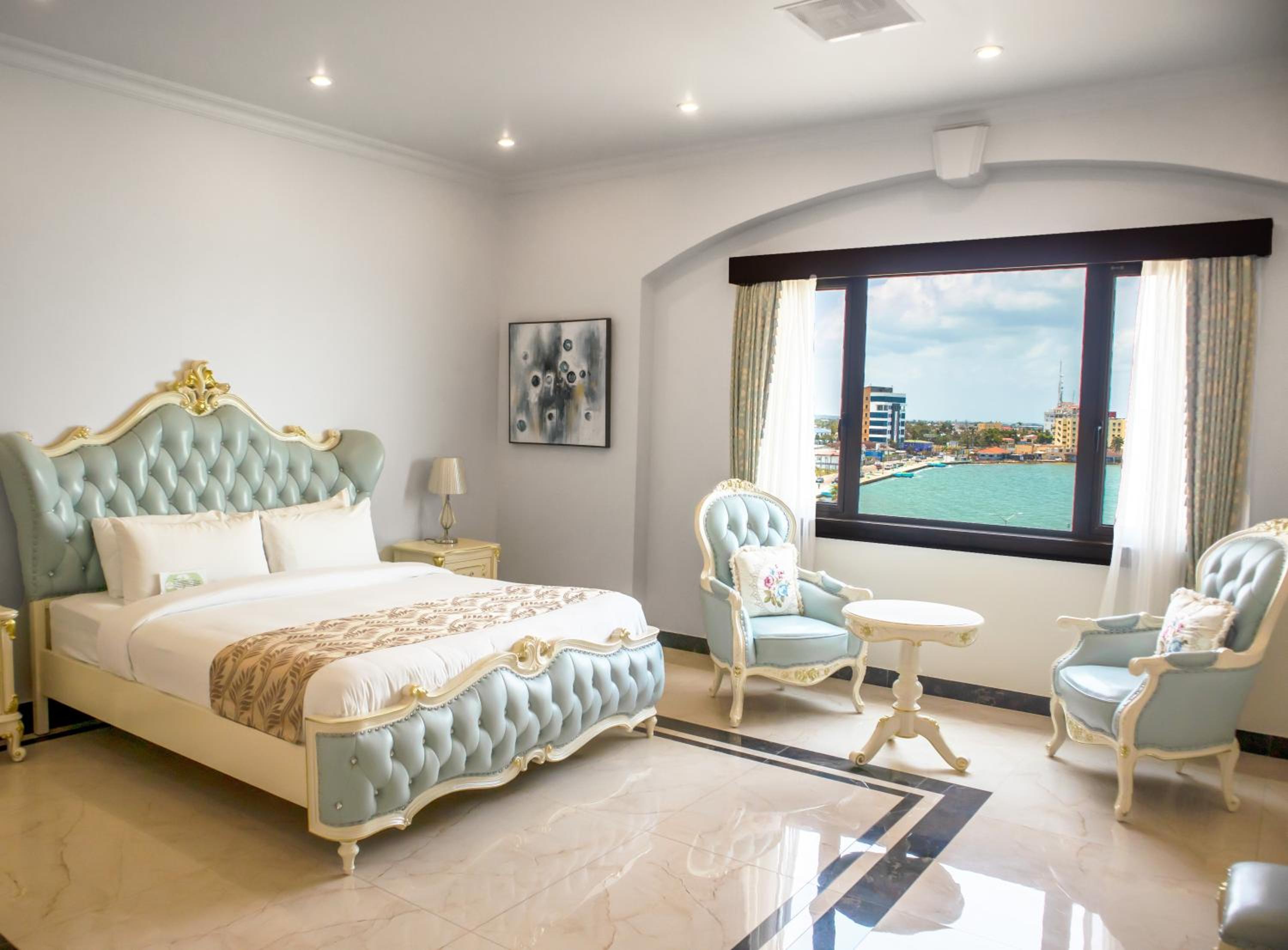 Luxury Suite with Sea View