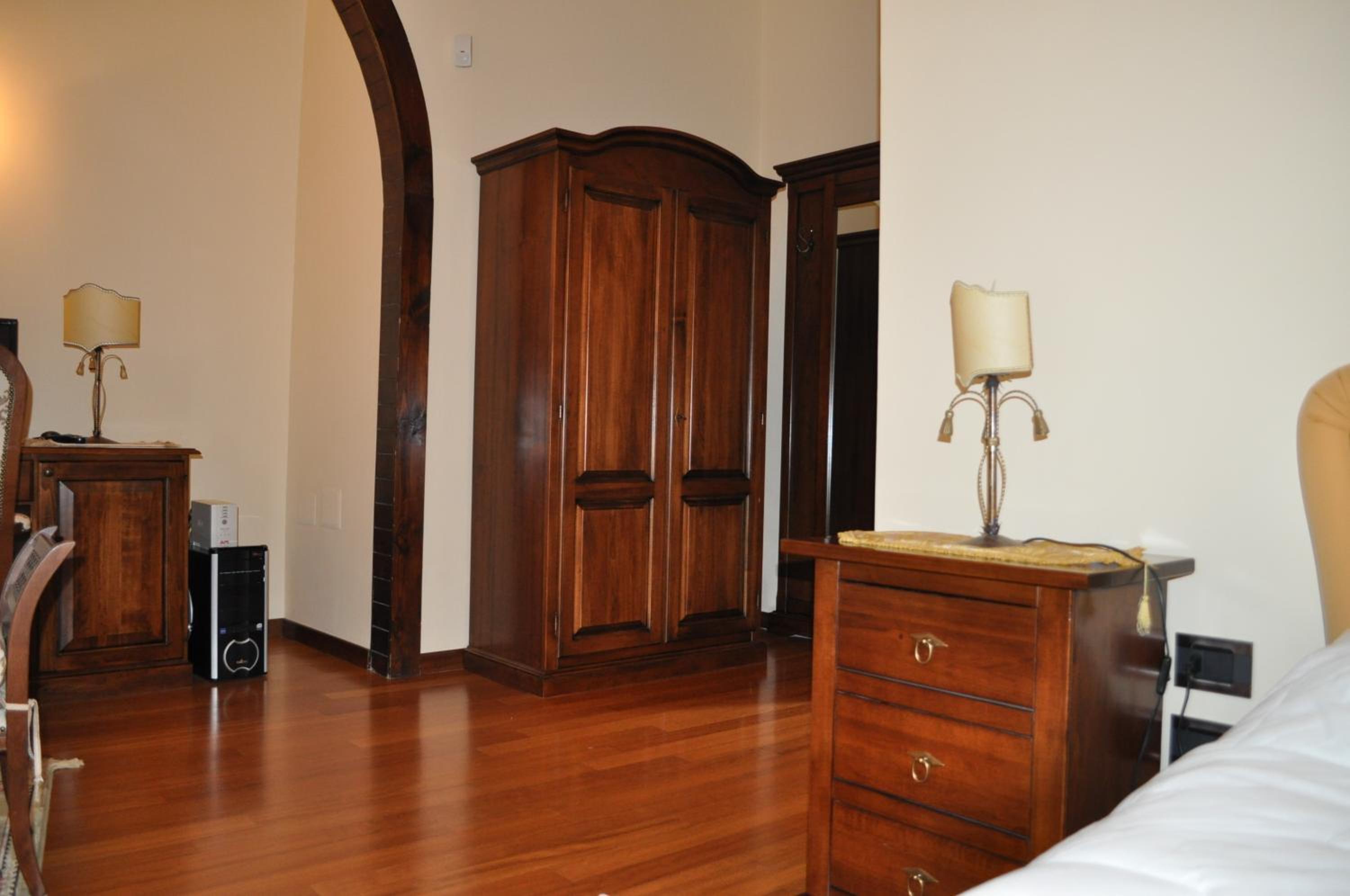 Luxury Triple Room - Photo 2