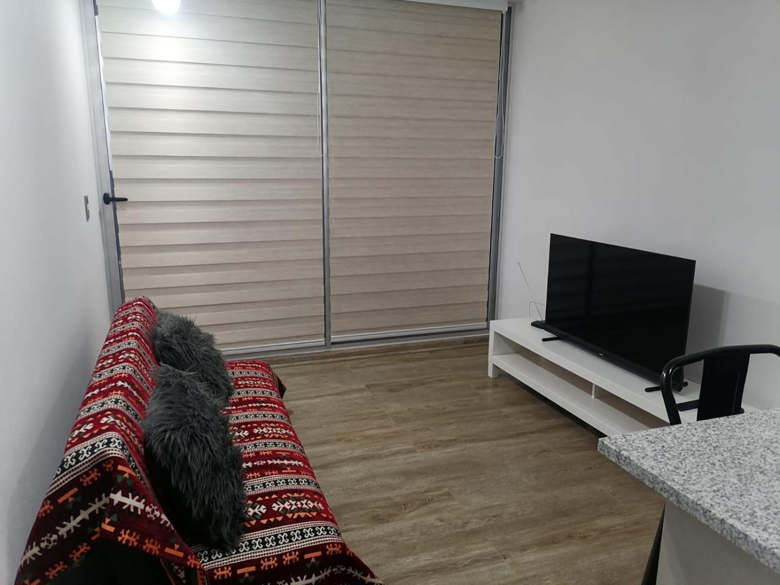 One-Bedroom Apartment photo 1