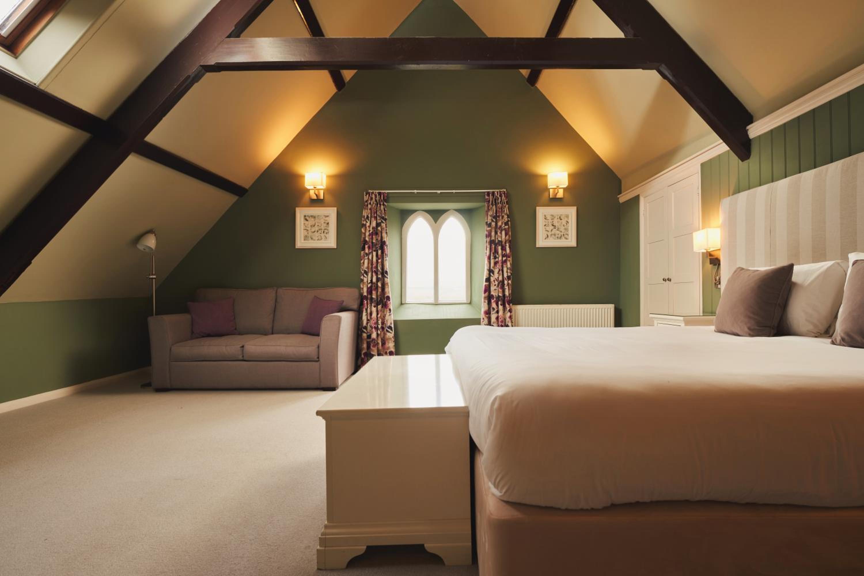 Deluxe Suite photo 3