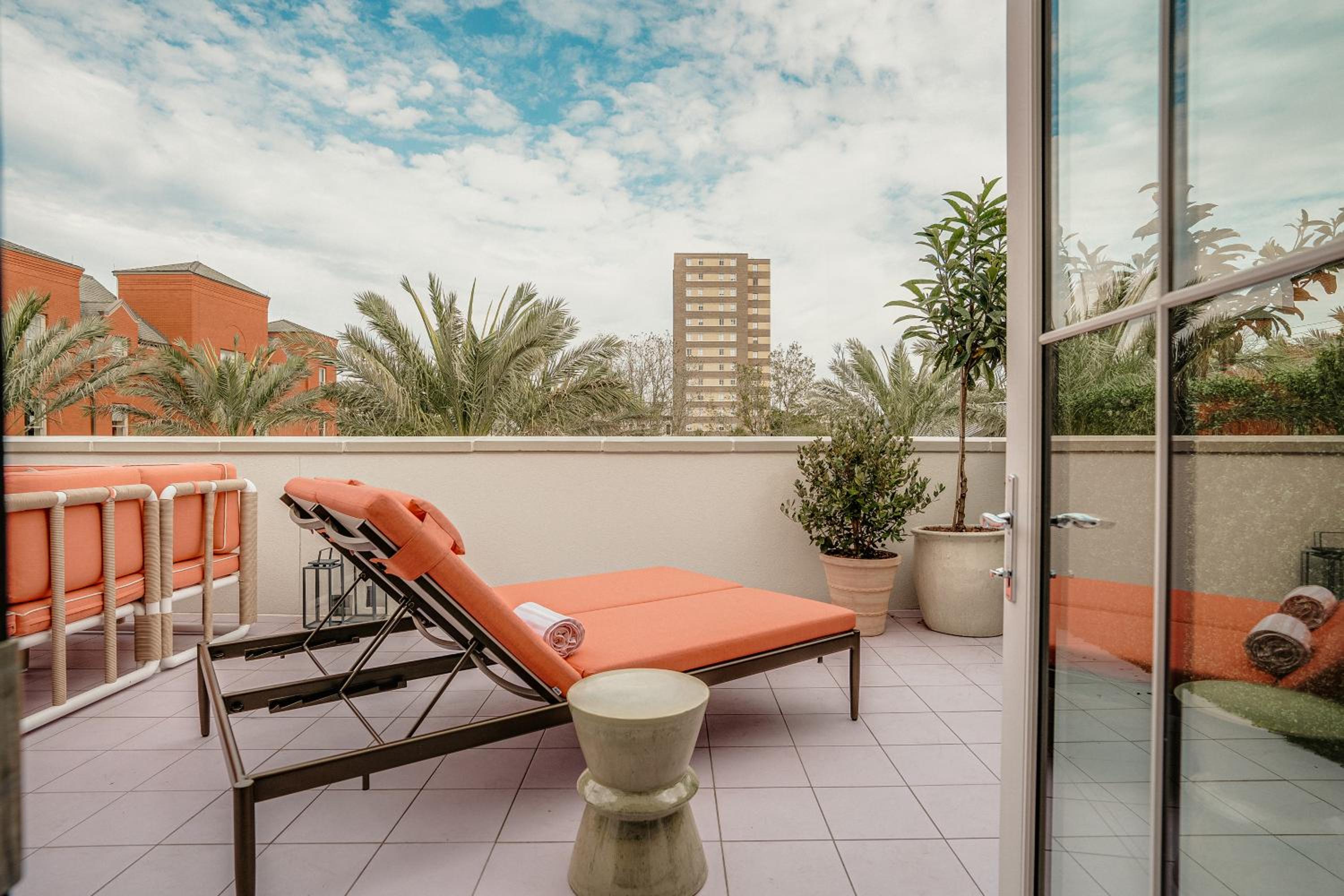 Family Terrace Suite - Photo 9