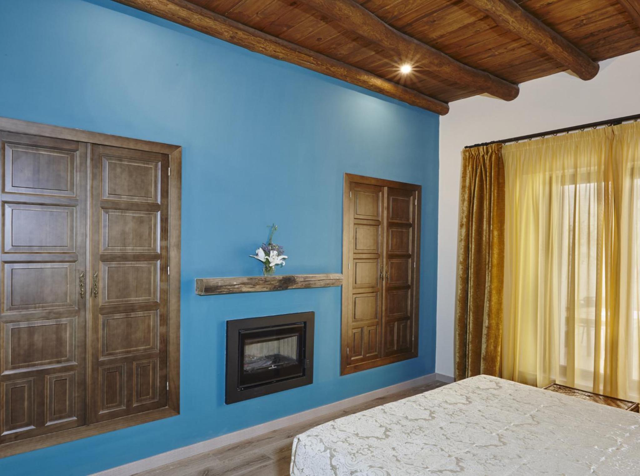Double Room - Disability Access photo 3