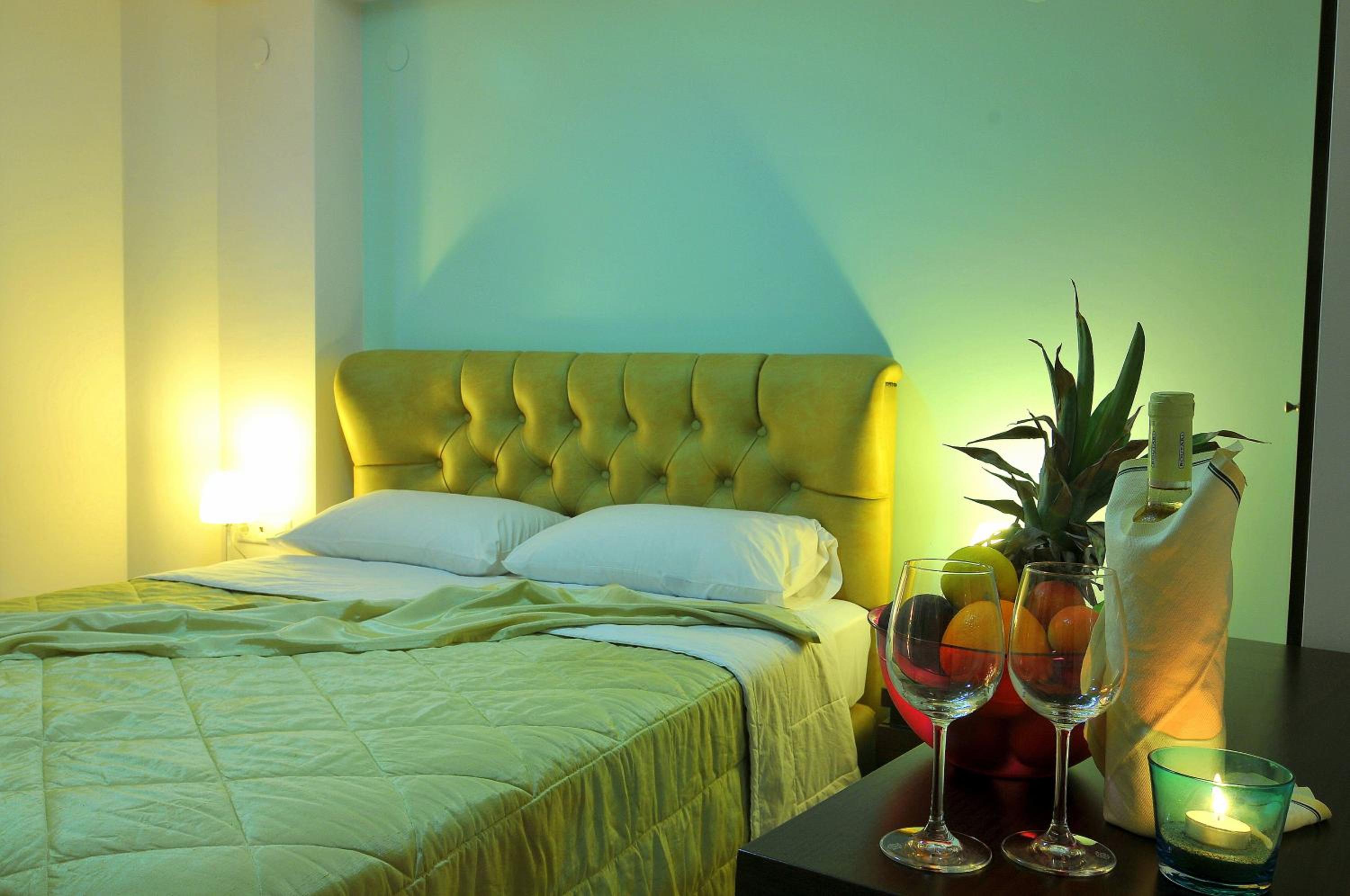 Double or Twin Room - Photo 13